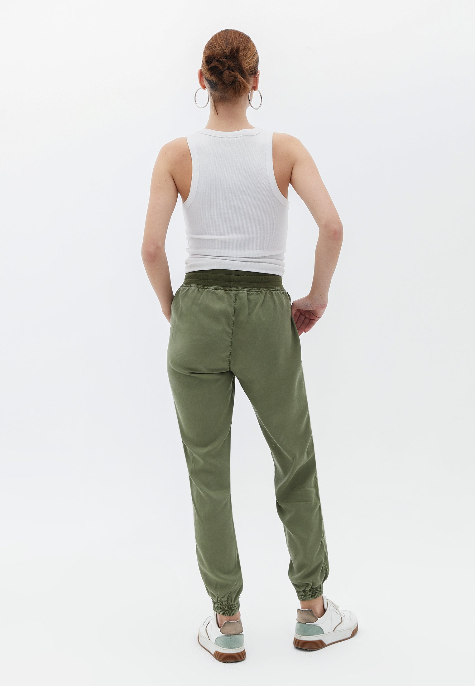 TENCEL JOGGER PANTS - ANTIK OIL GREEN