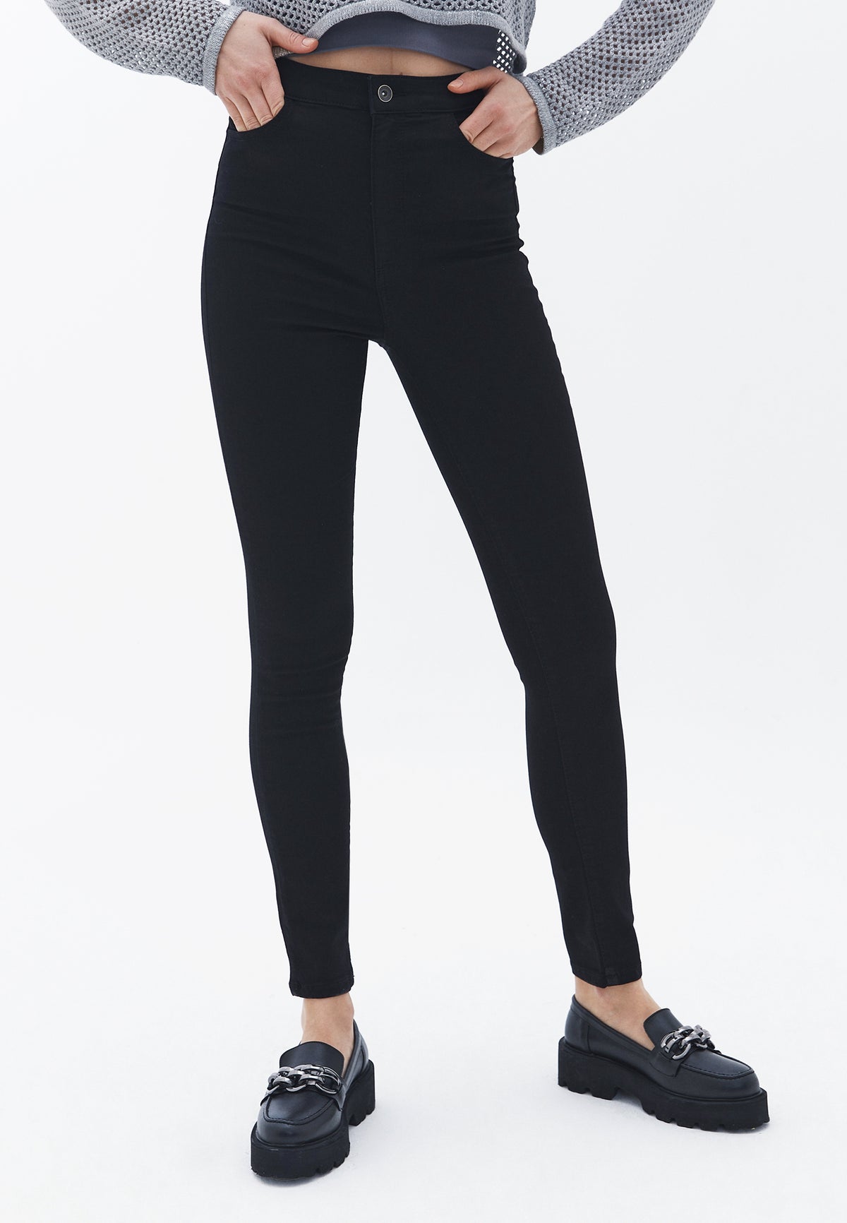 Standard Jeans Leggings - Black