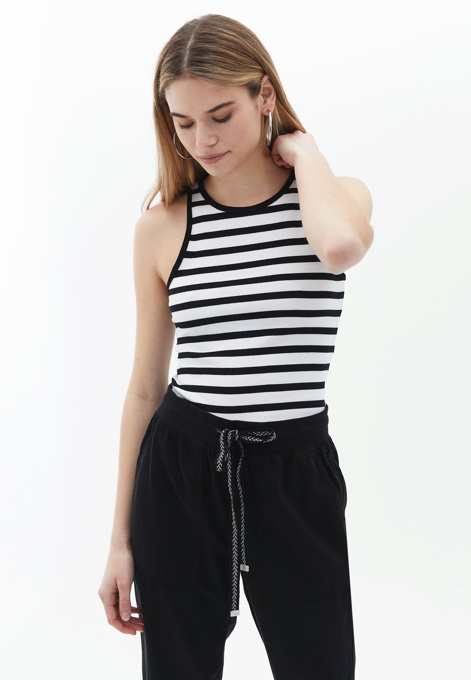 Sleeveless barbell collar tank top - WHITE/BLACK