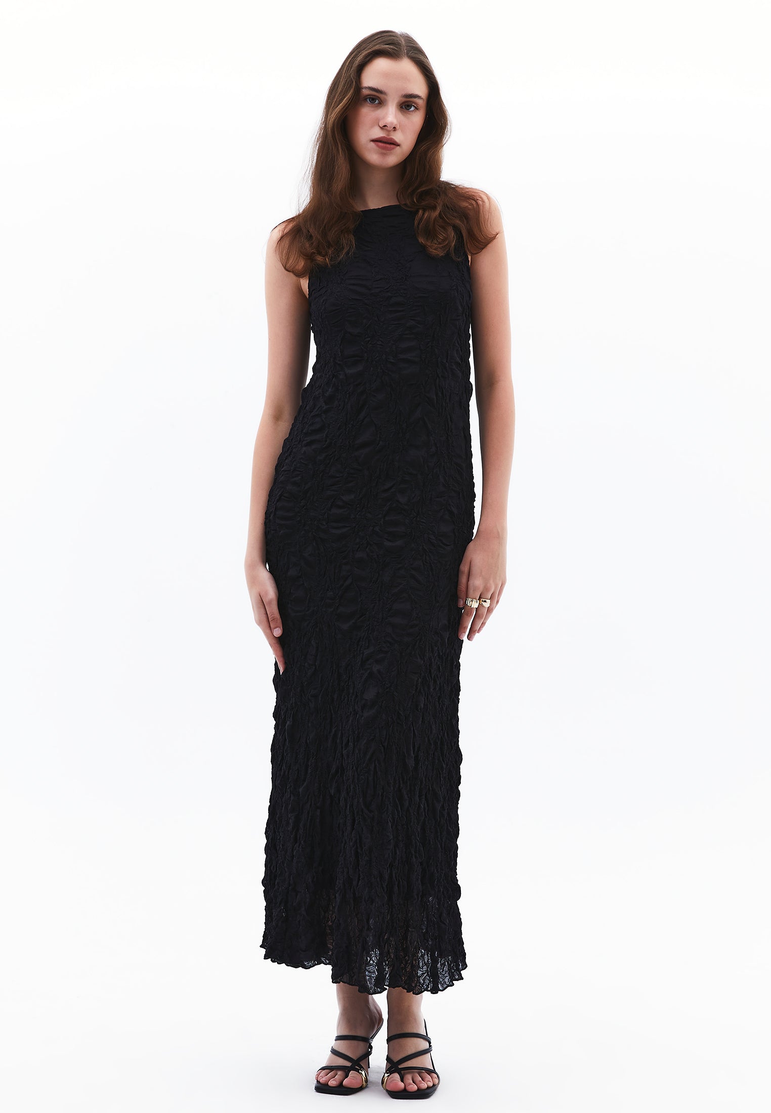 LACED LONG DRESS - BLACK