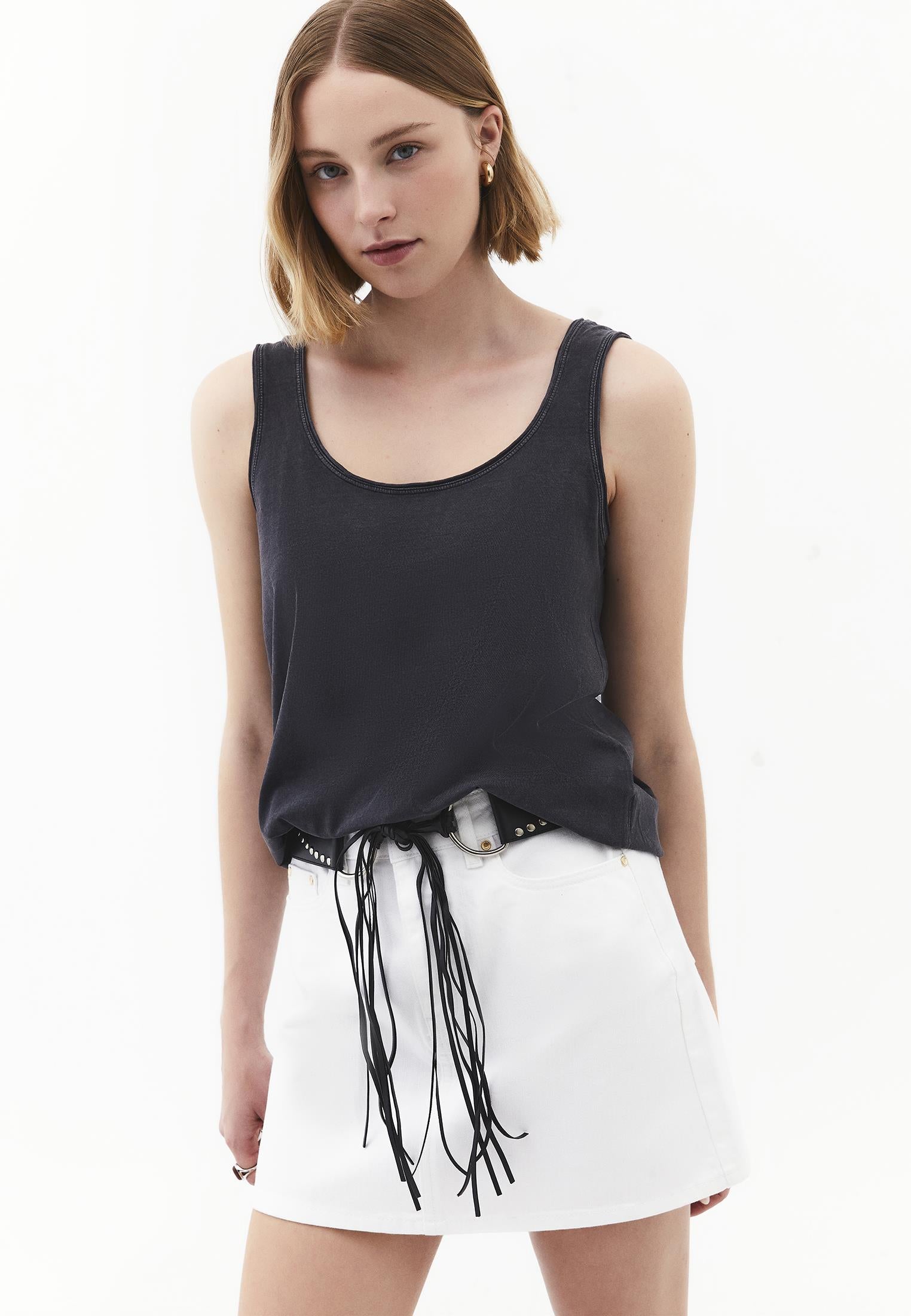 U Neck Loose Fit Tank - BLACK