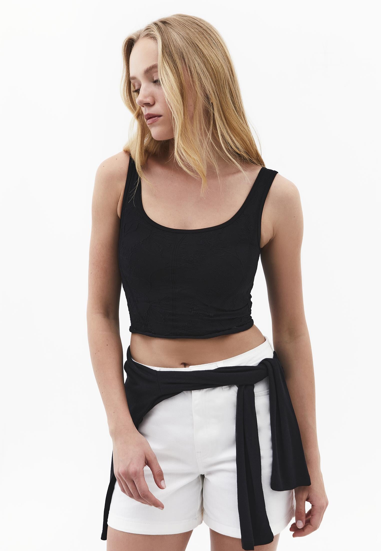 U Neck Sleeveless Cropped Bodycon Tank Top - BLACK