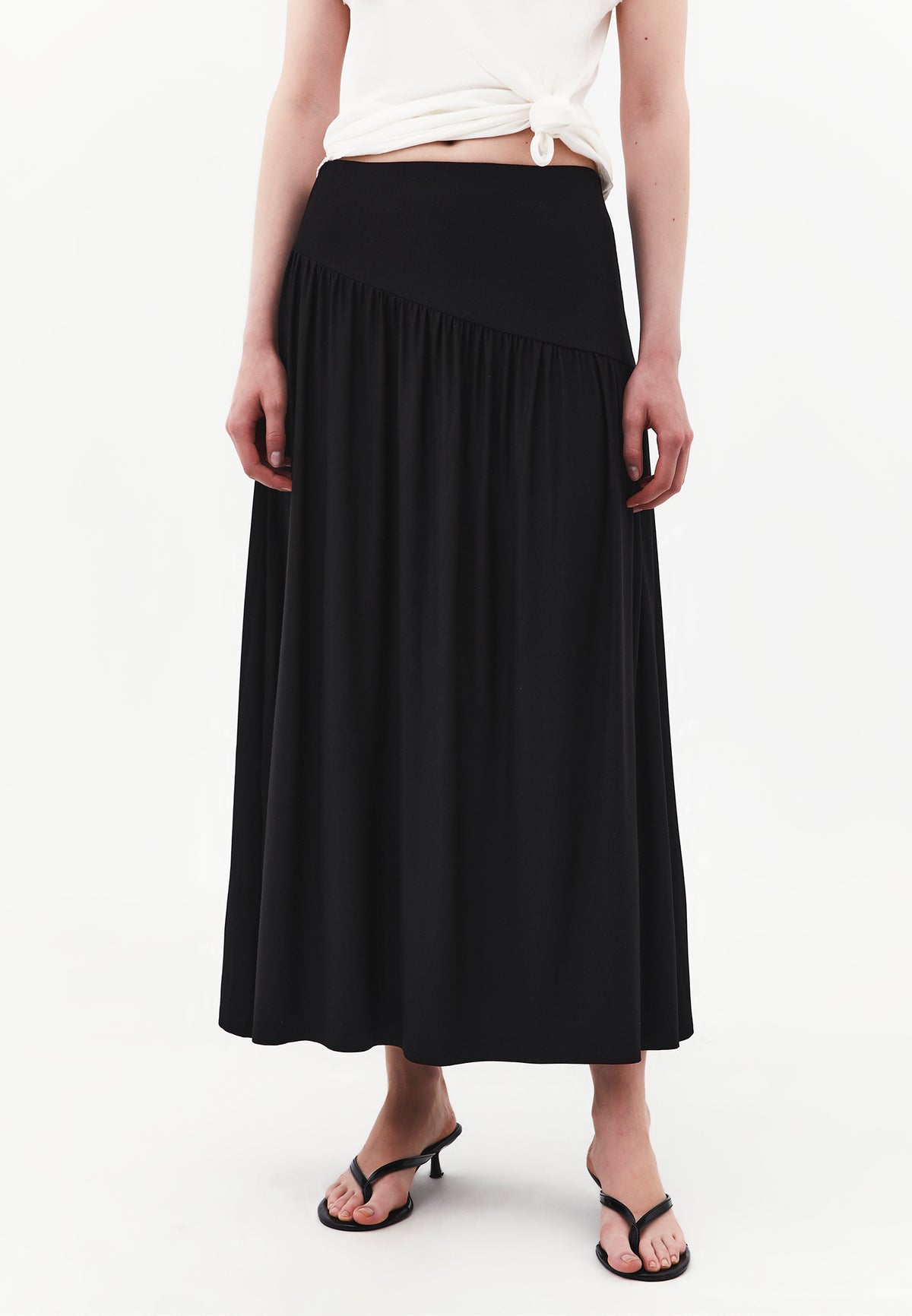 Flared Long Skirt - Black