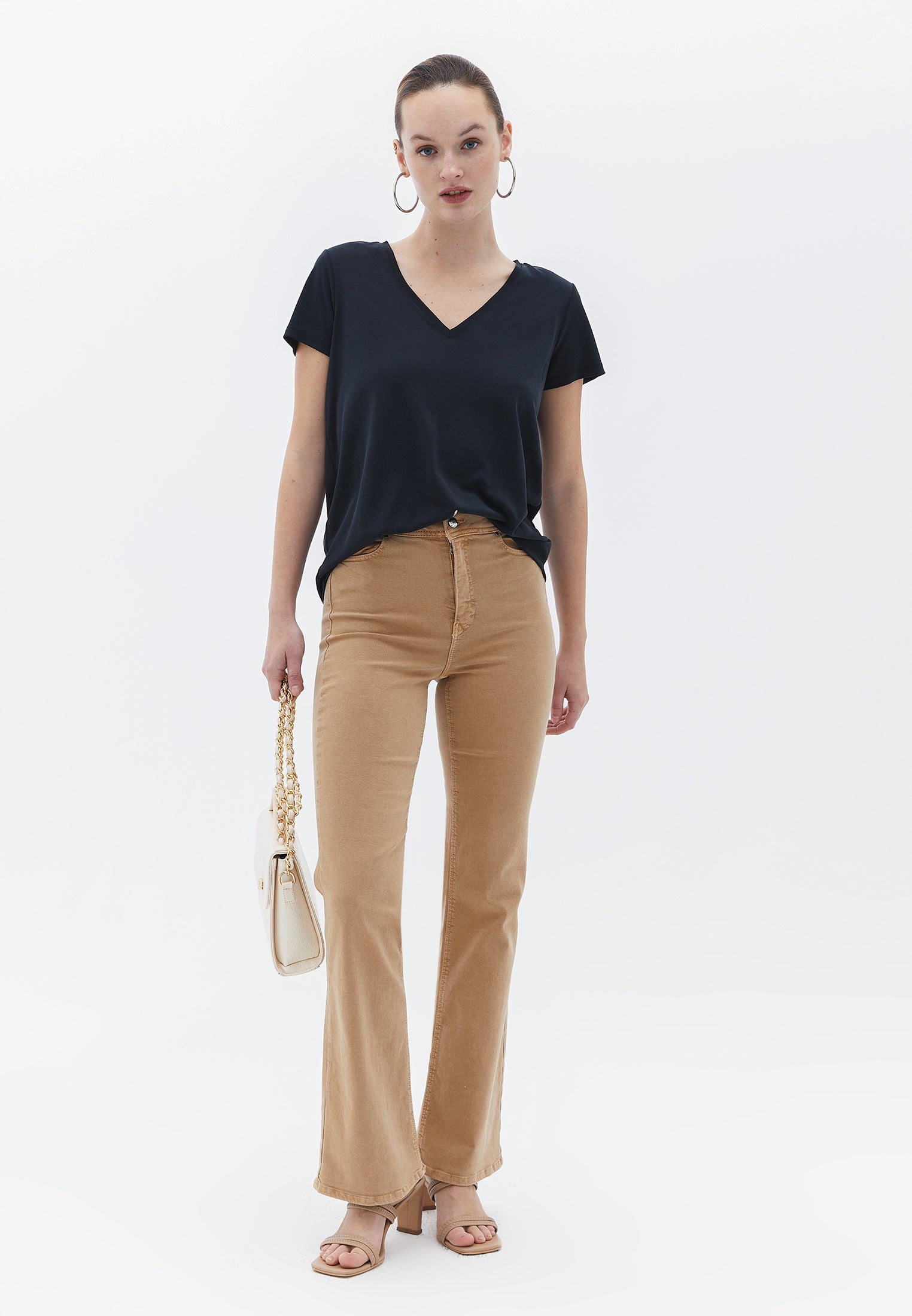 U neck short sleeve t-shirt - BLACK