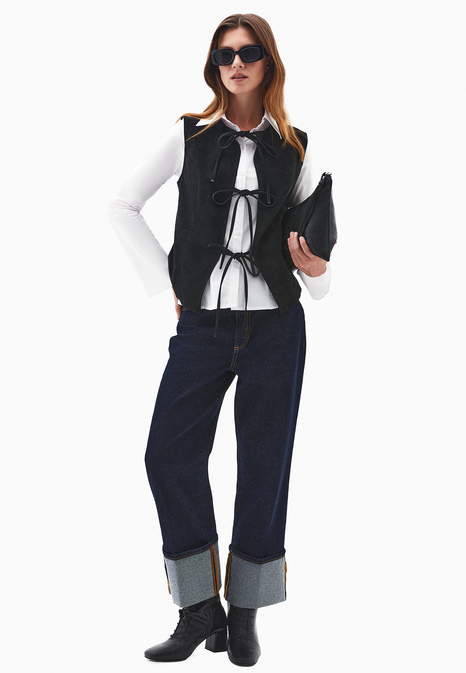 TIE SUEDE VEST - BLACK