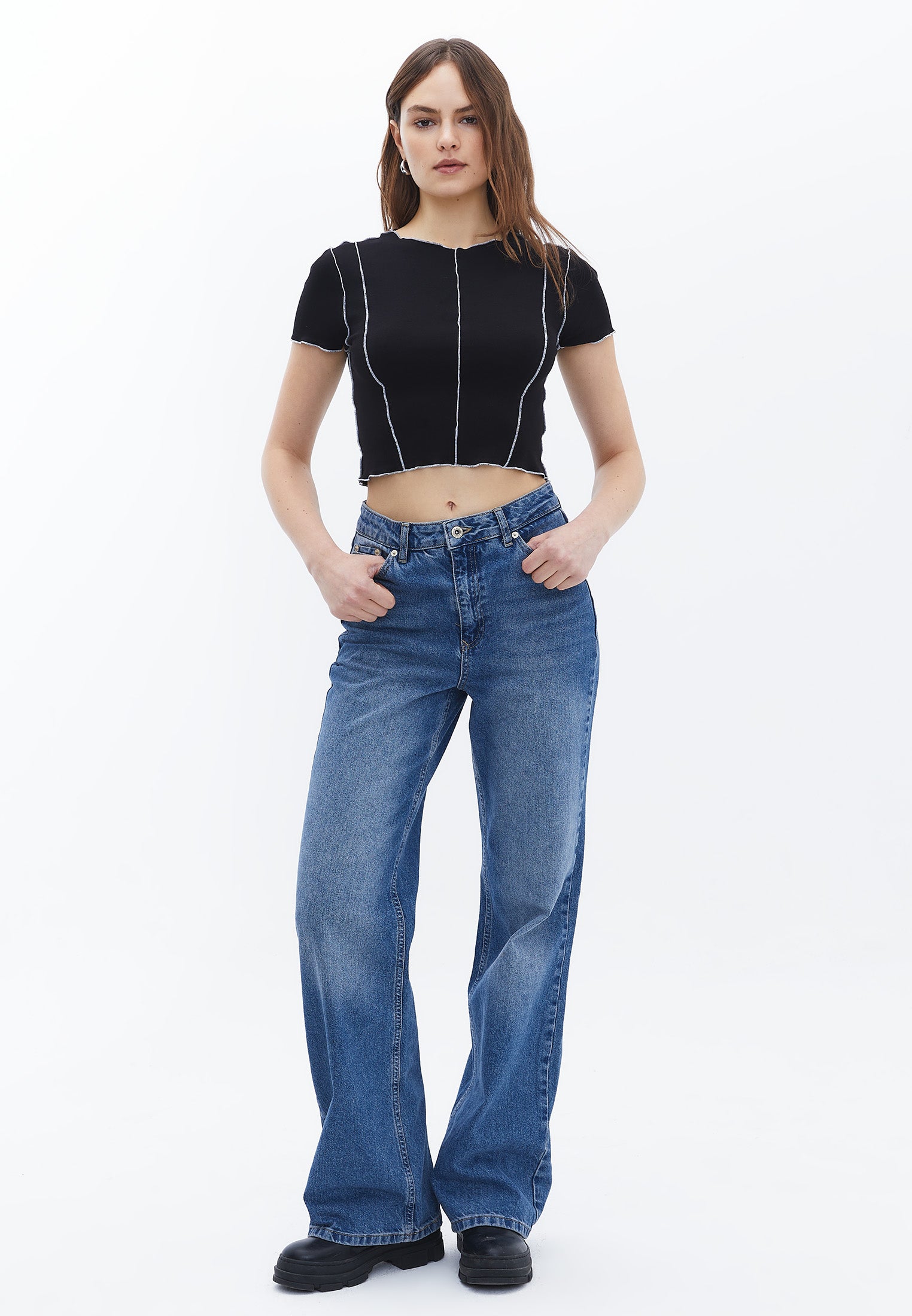 Padded t-shirt - BLACK