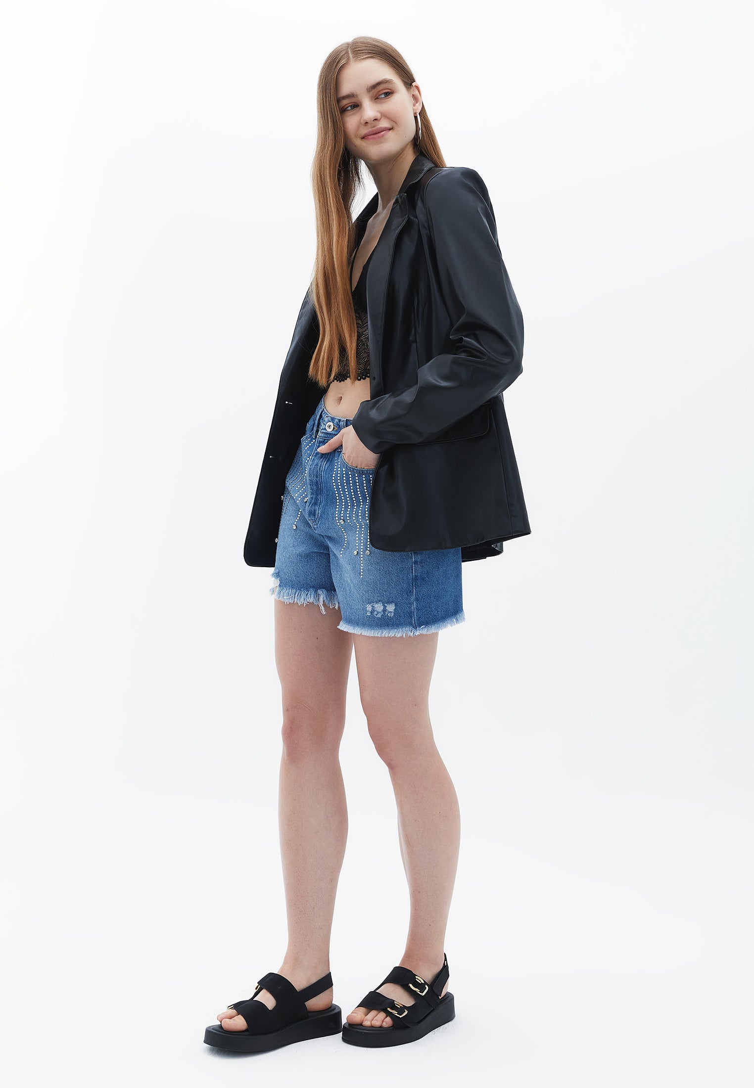 Lace detailed bralette - BLACK