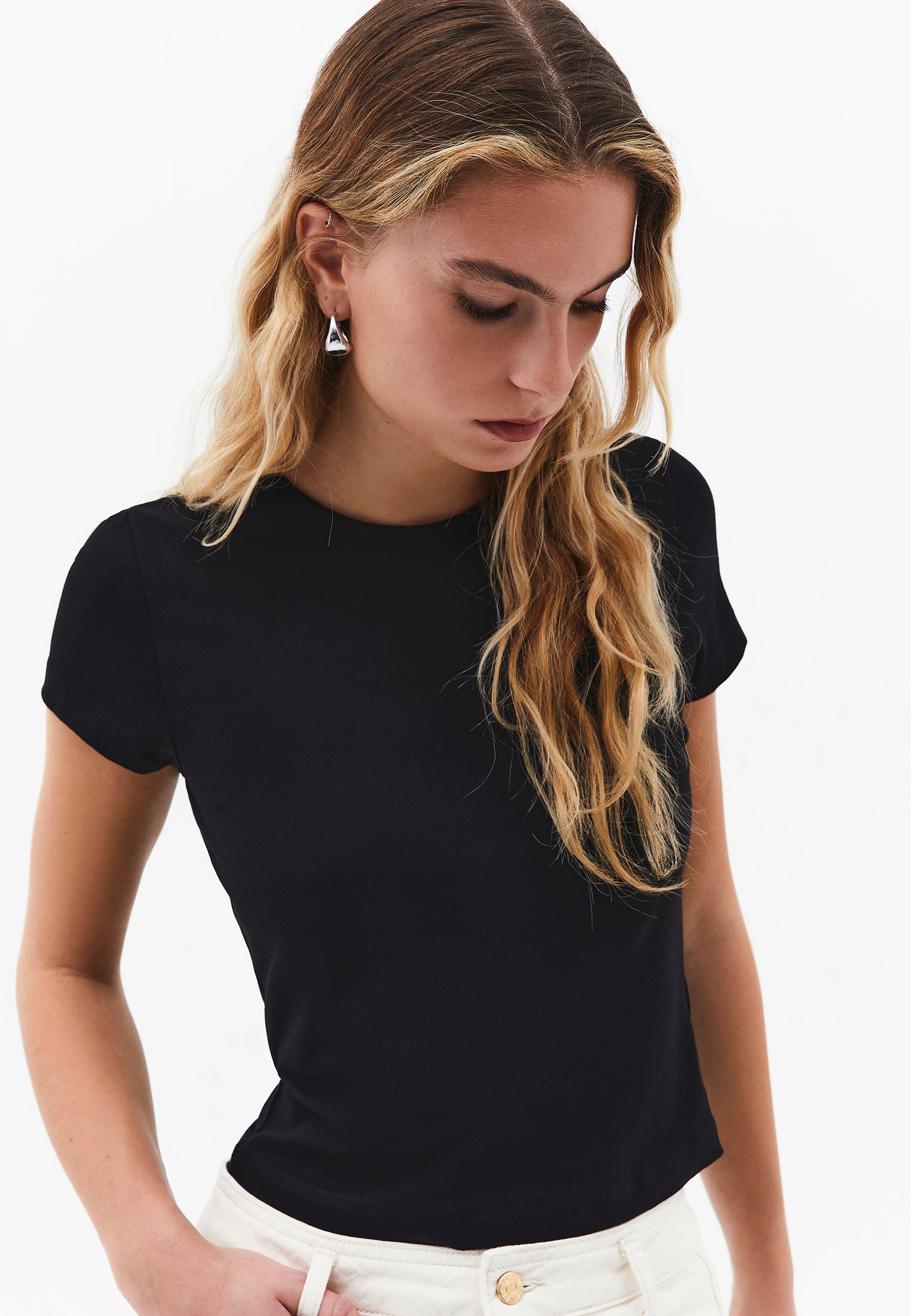 Bodycon T-Shirt Crew Neck - BLACK