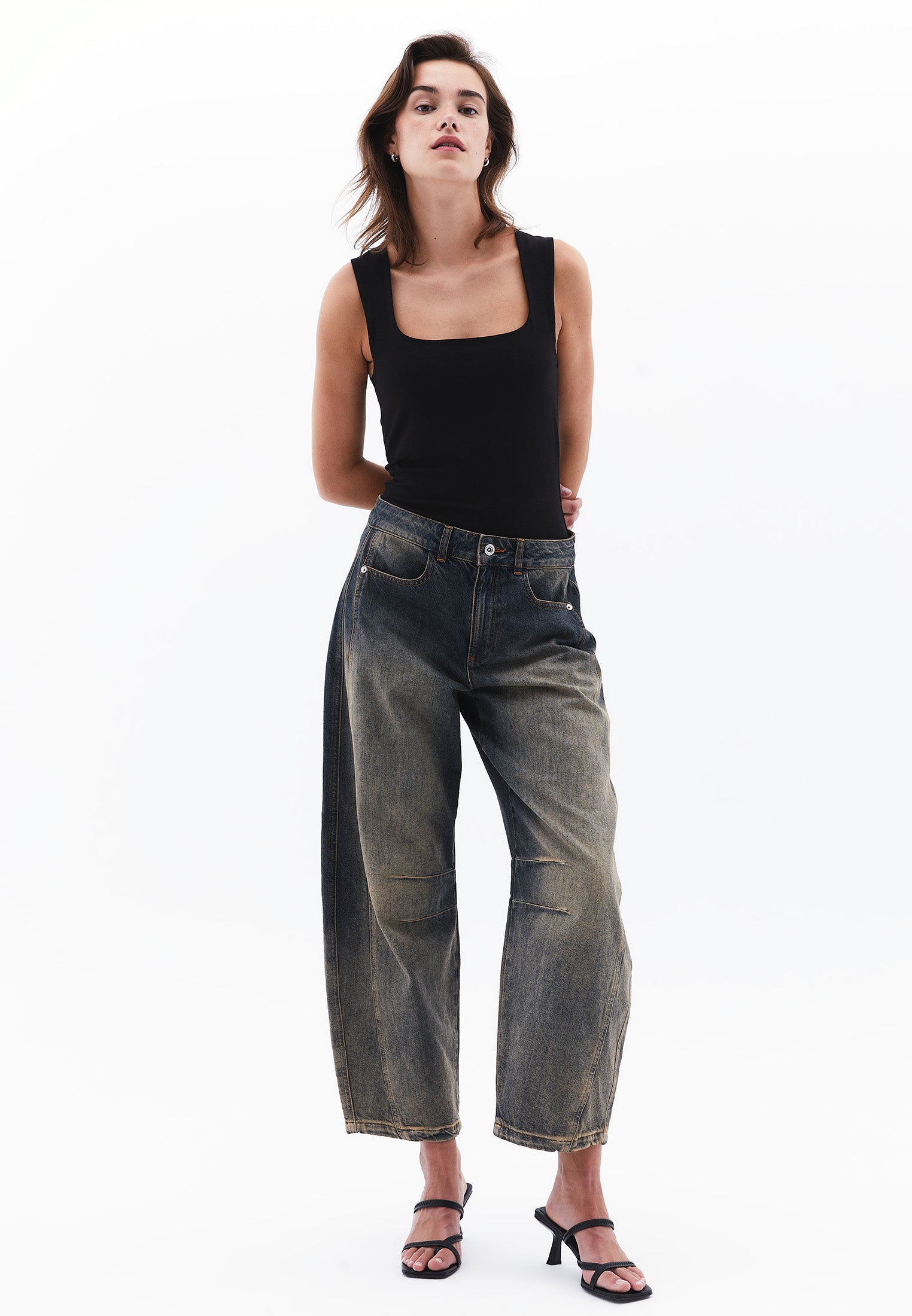 SQUARE NECK TANK TOP - BLACK