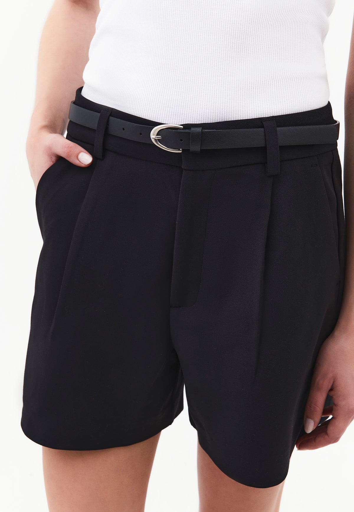 High Waist Shorts With Pockets - Black