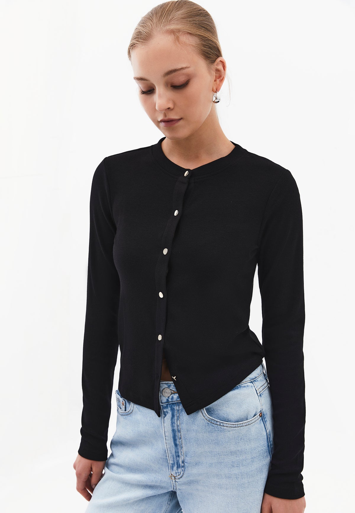 Buttoned Crew Neck Cardigan - BLACK