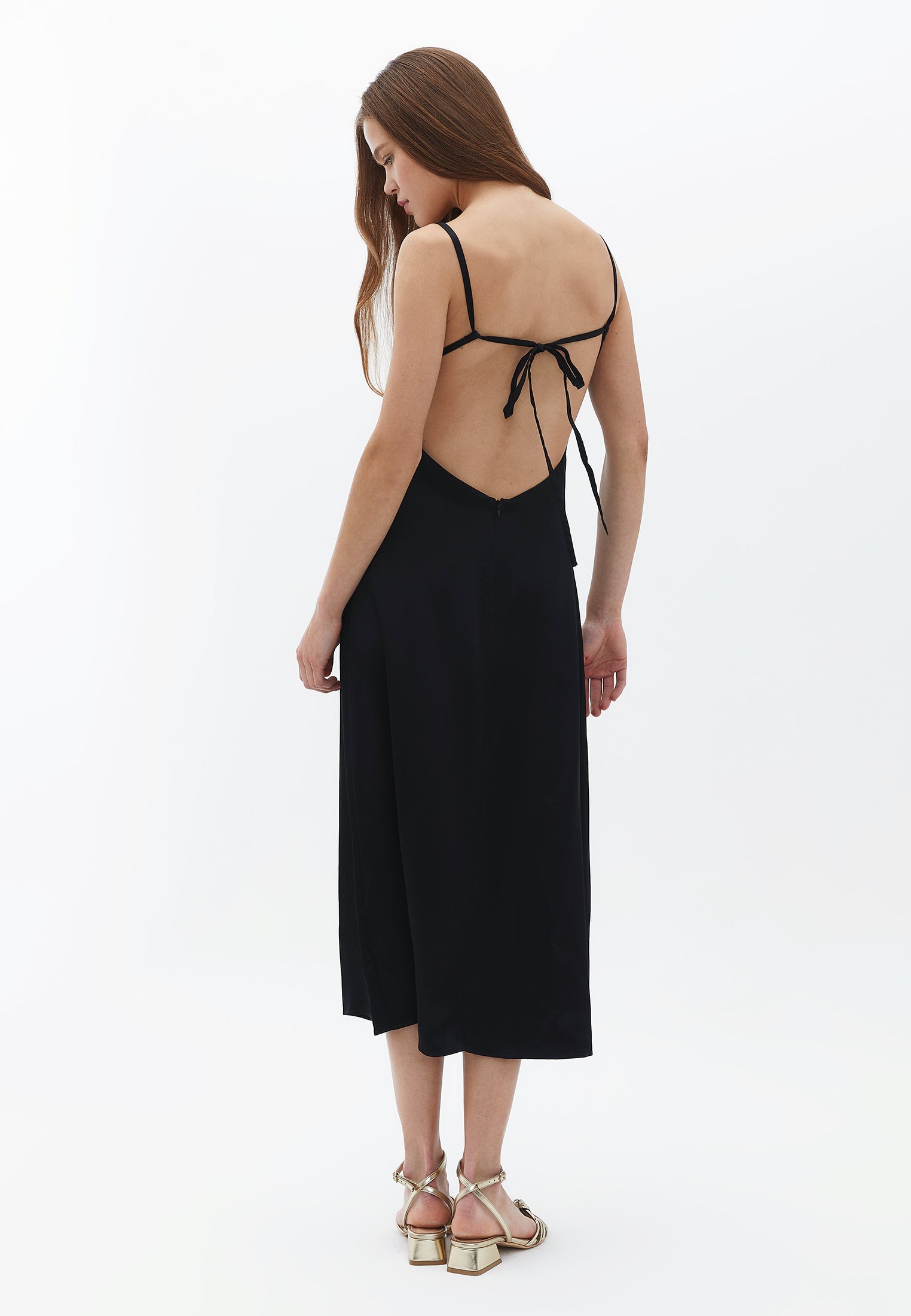 فستان ساتان متوسط الطول - أسود