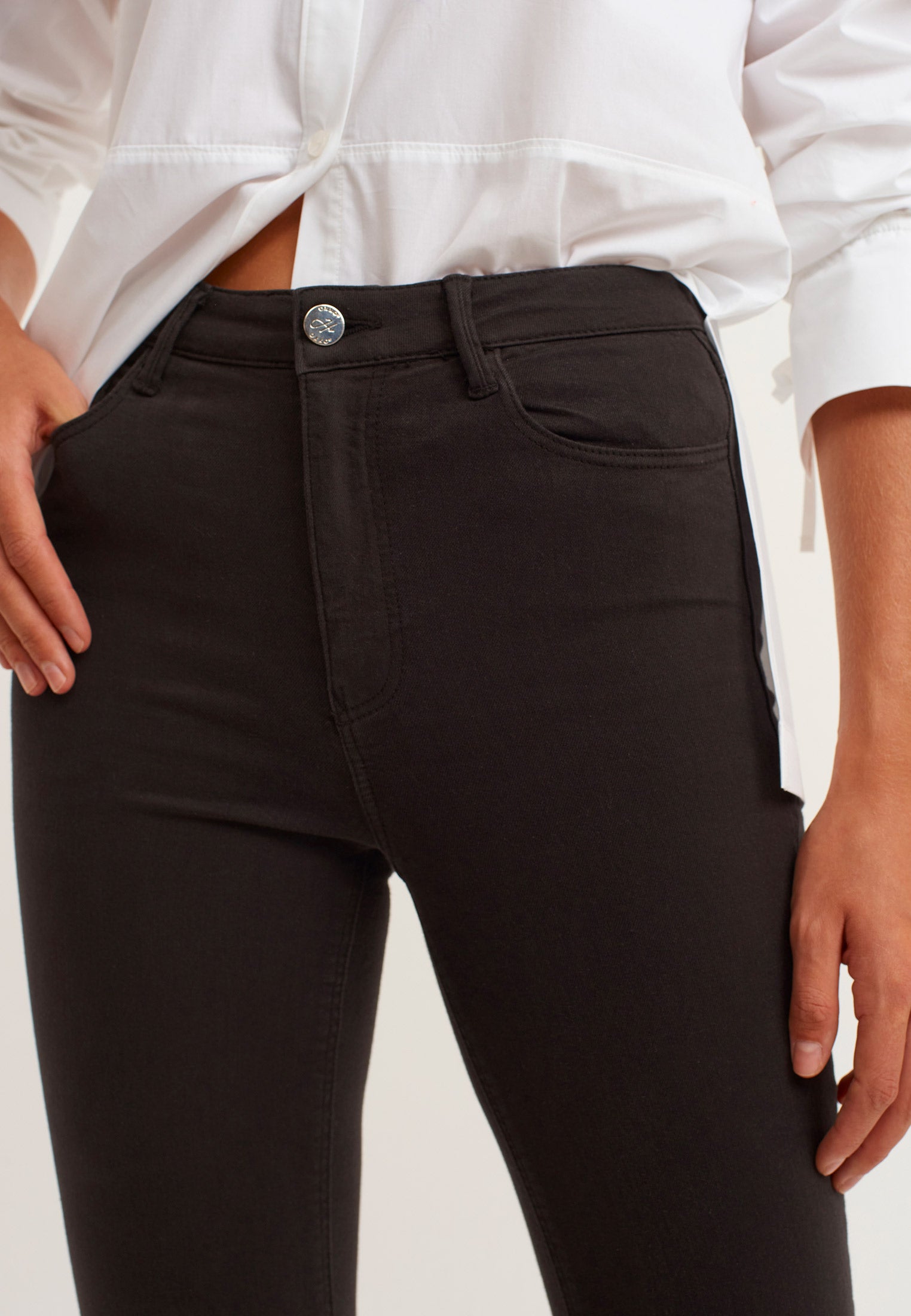 High waist skinny pants with modal content - BLACK