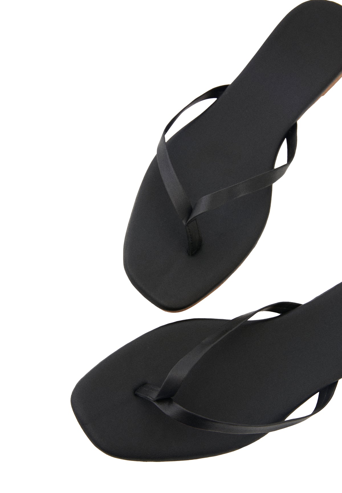 Women Polyurethane Slipper - BLACK