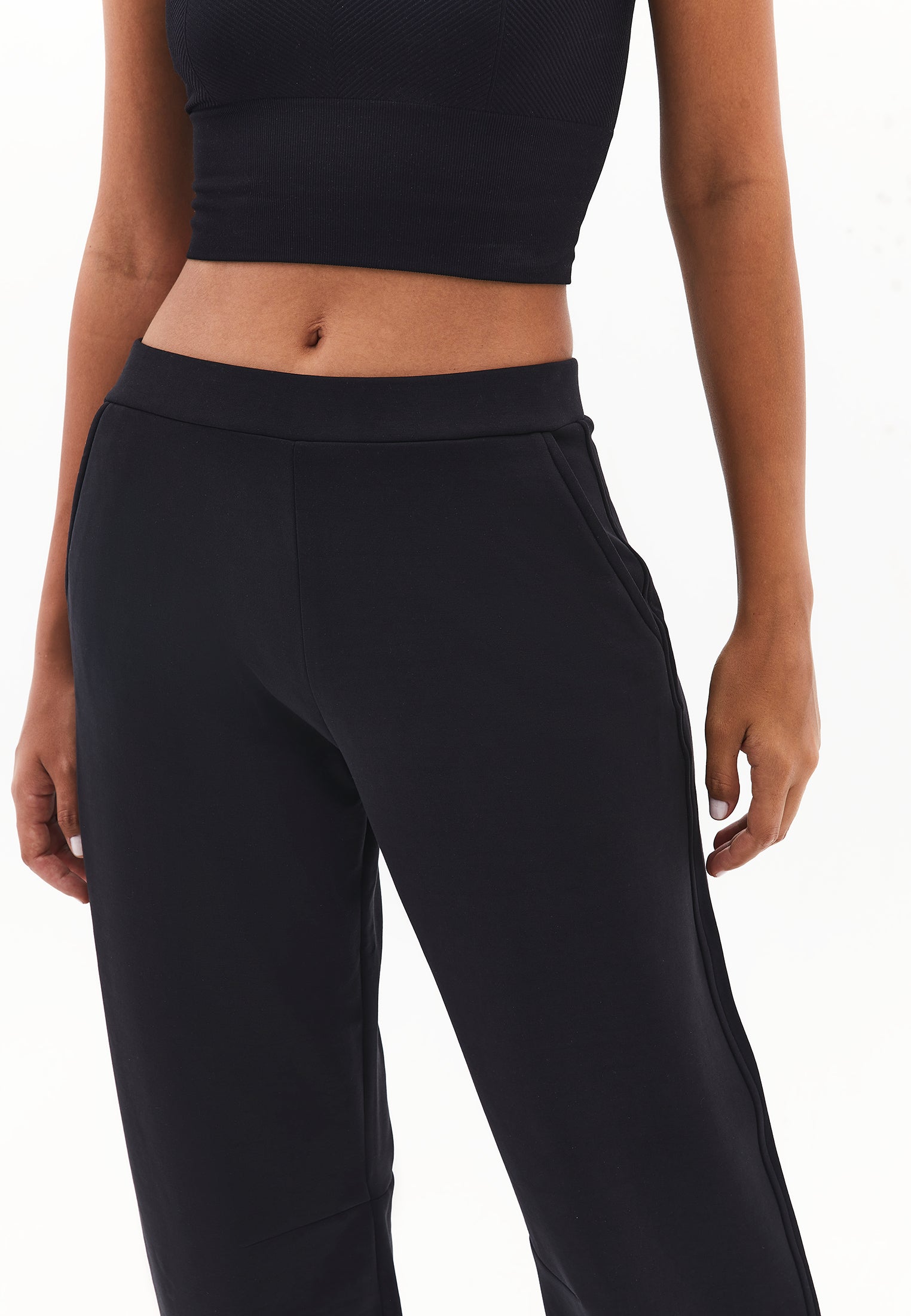 Barrel leg pants - BLACK