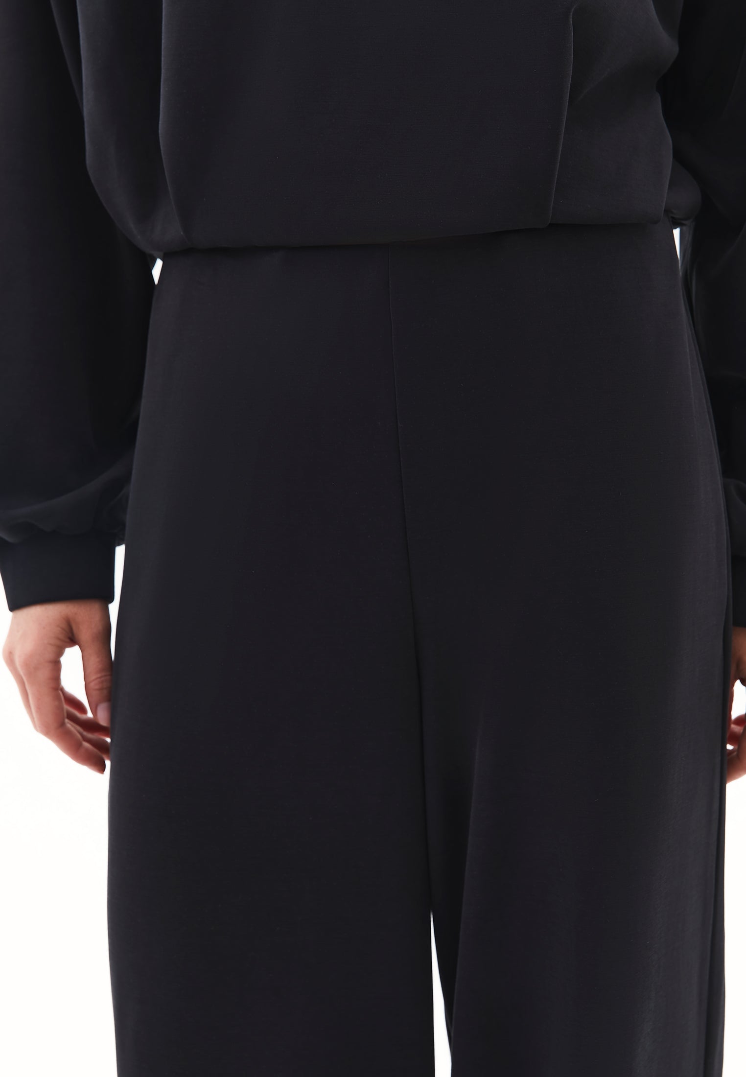 Modal content wide leg pants - BLACK