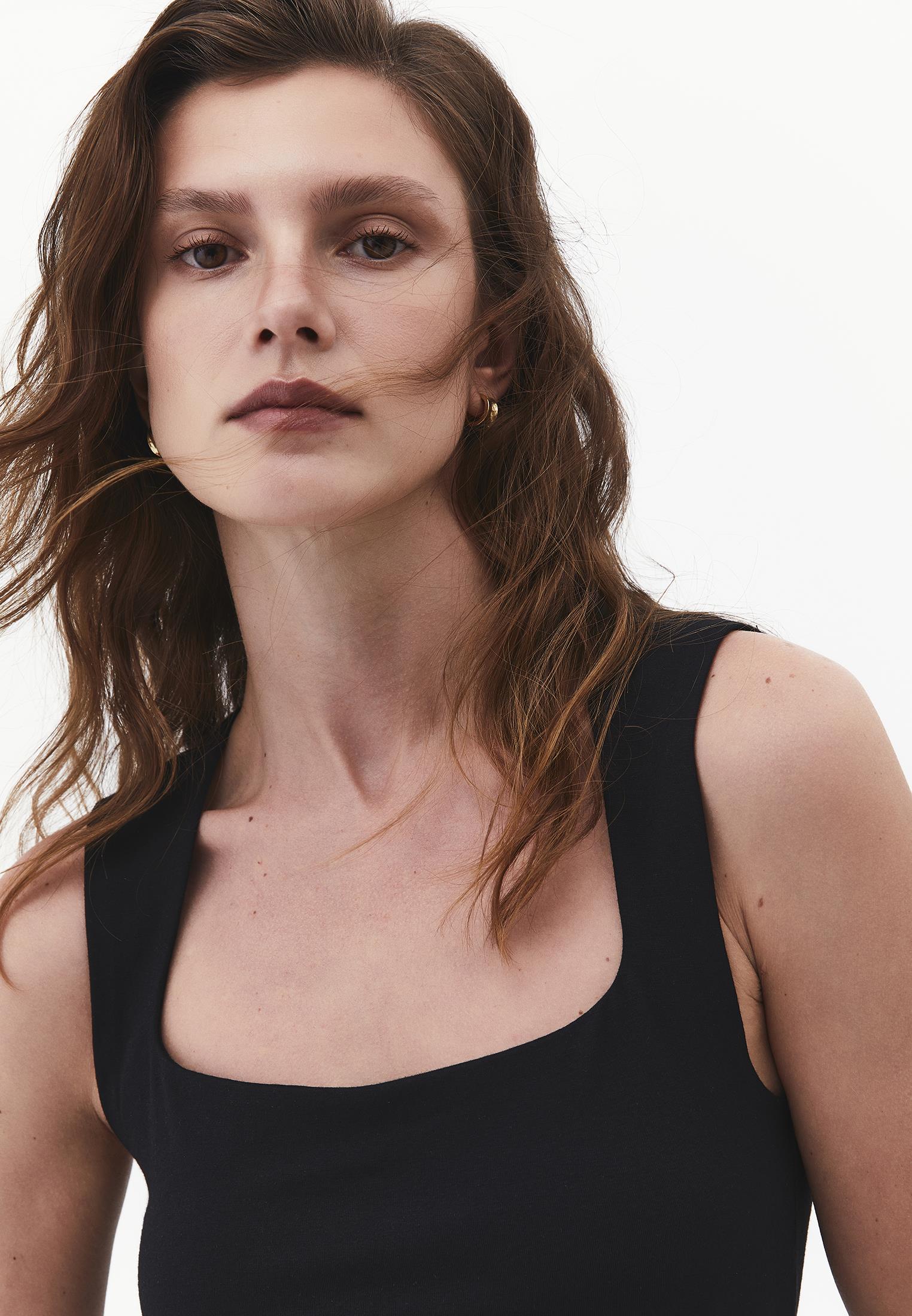 Square Neck Bodycon Standard Tank Top - BLACK