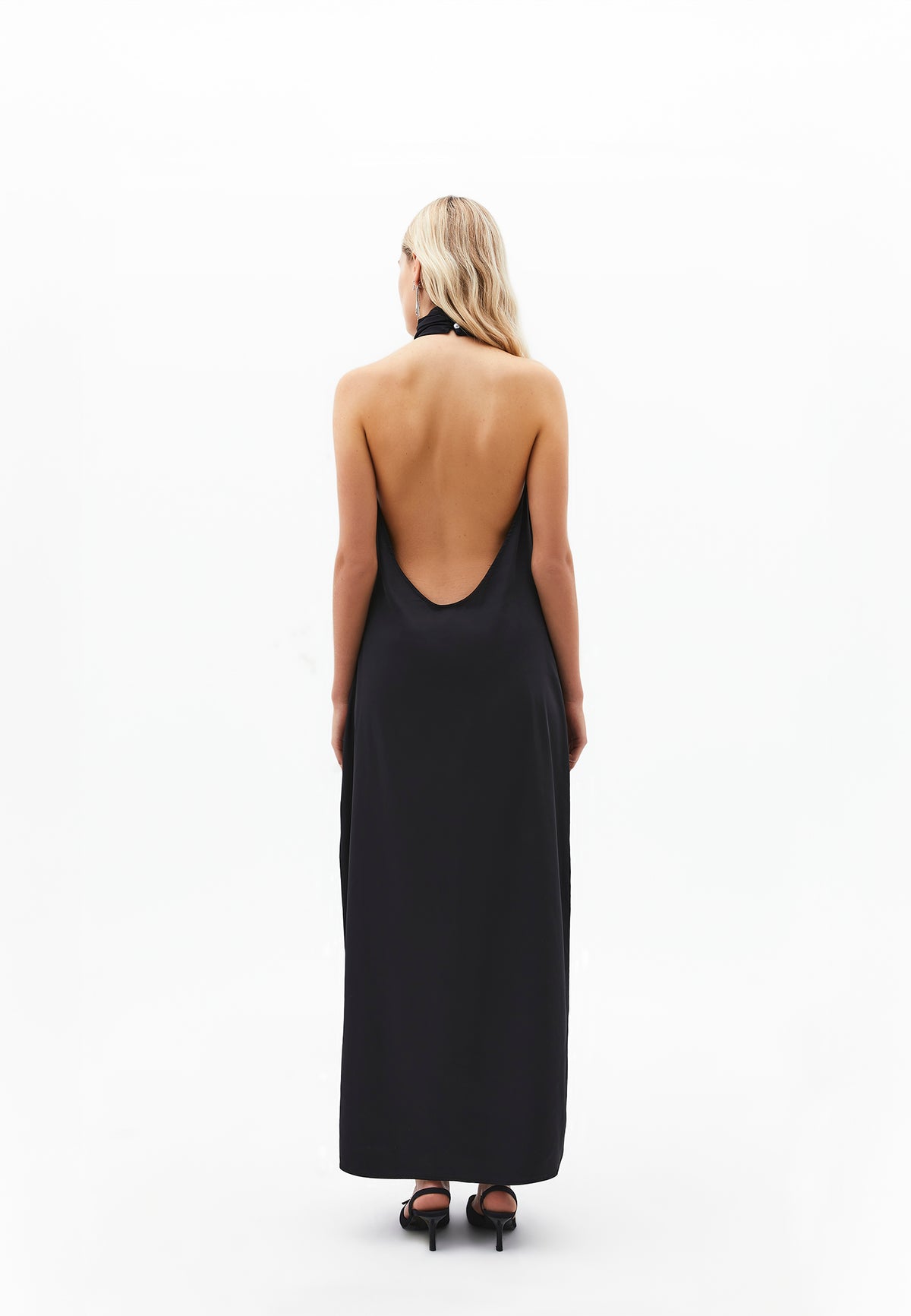 Long Dress With High Neck, Button And Slit Detail - Black