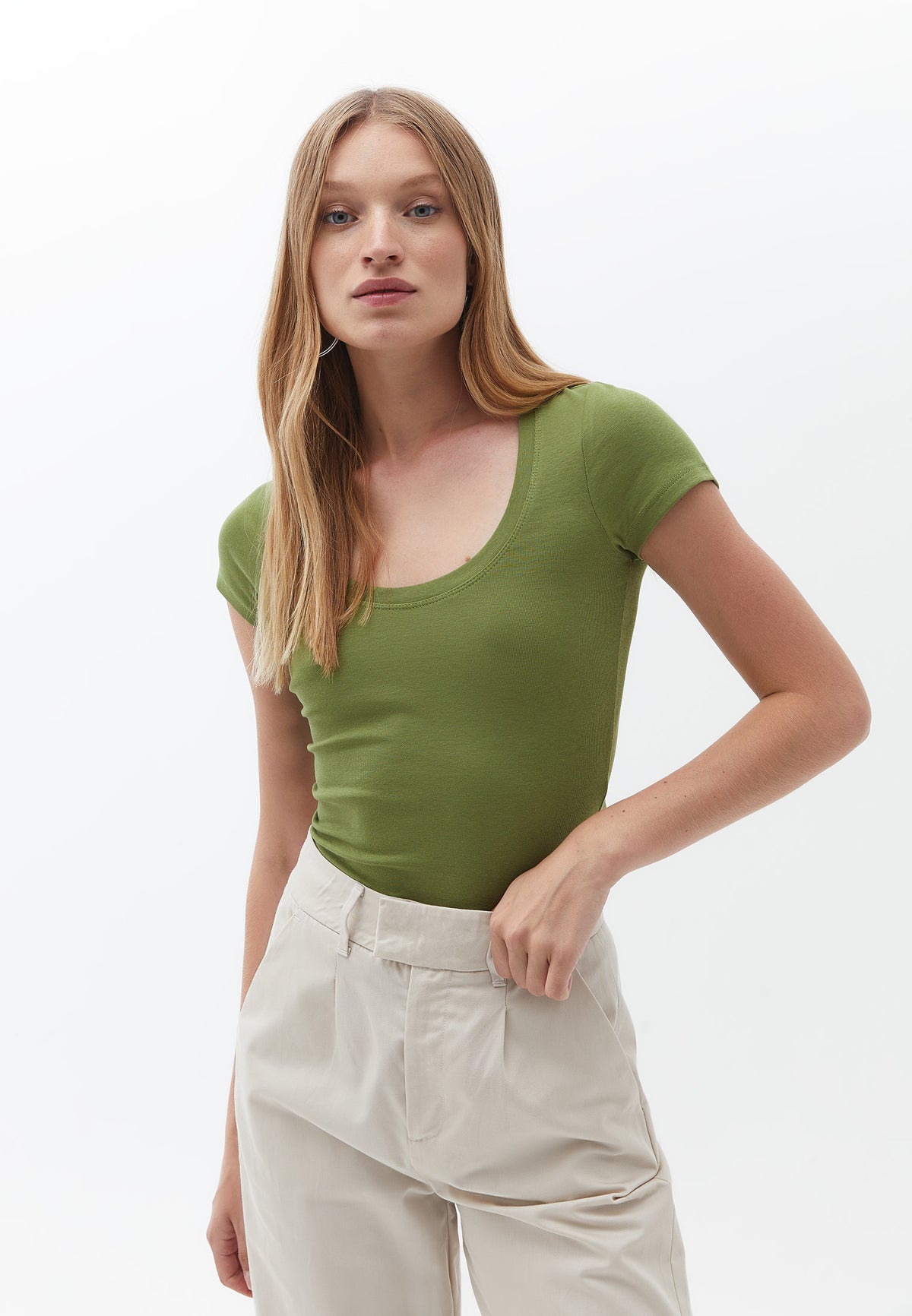 U Neck Short Sleeve T-Shirt - Green