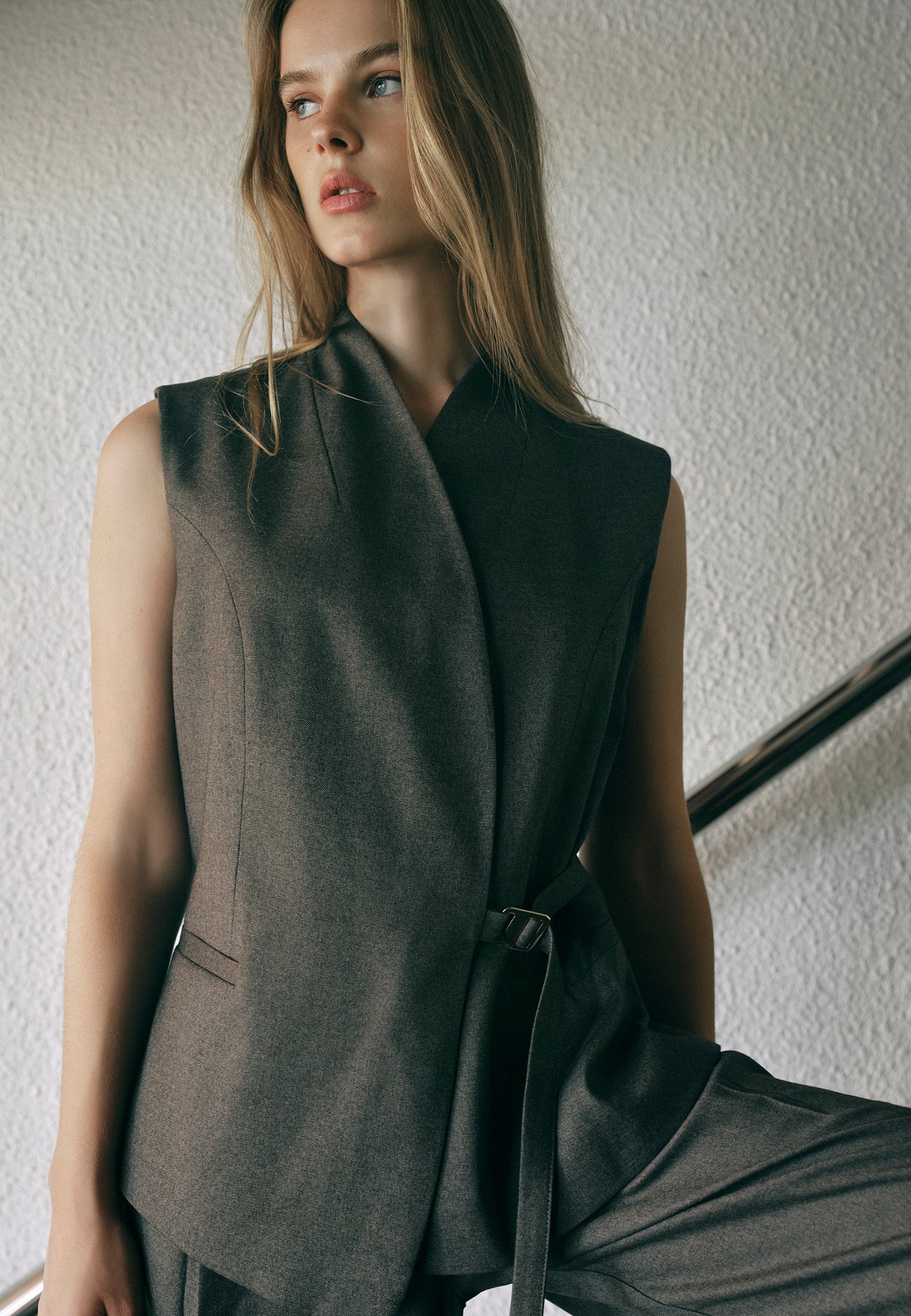 V Neck Button Detailed Oversize Vest - CARAFE MELANGE