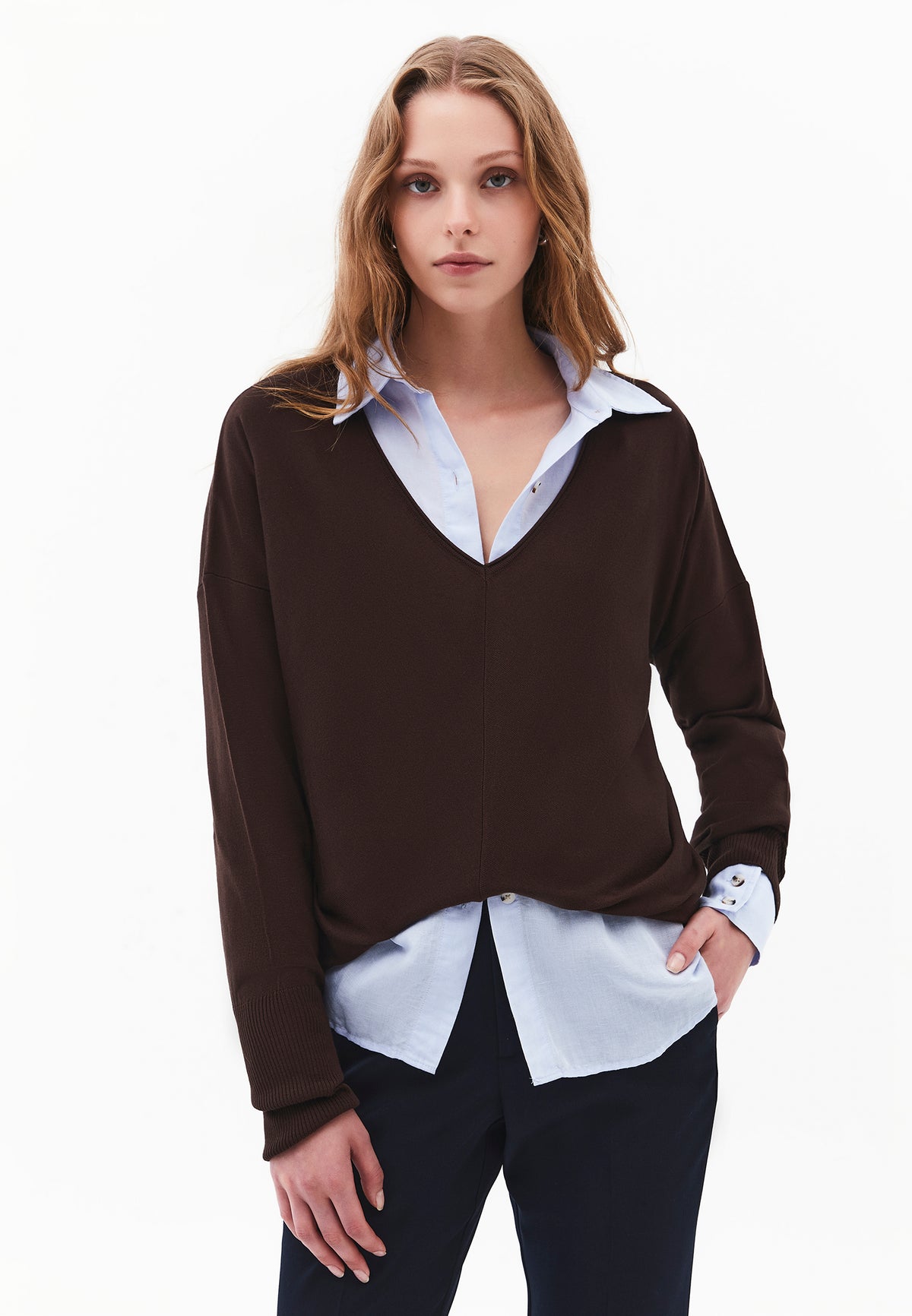 V Neck Sweater - CHOCOLATE TORTE