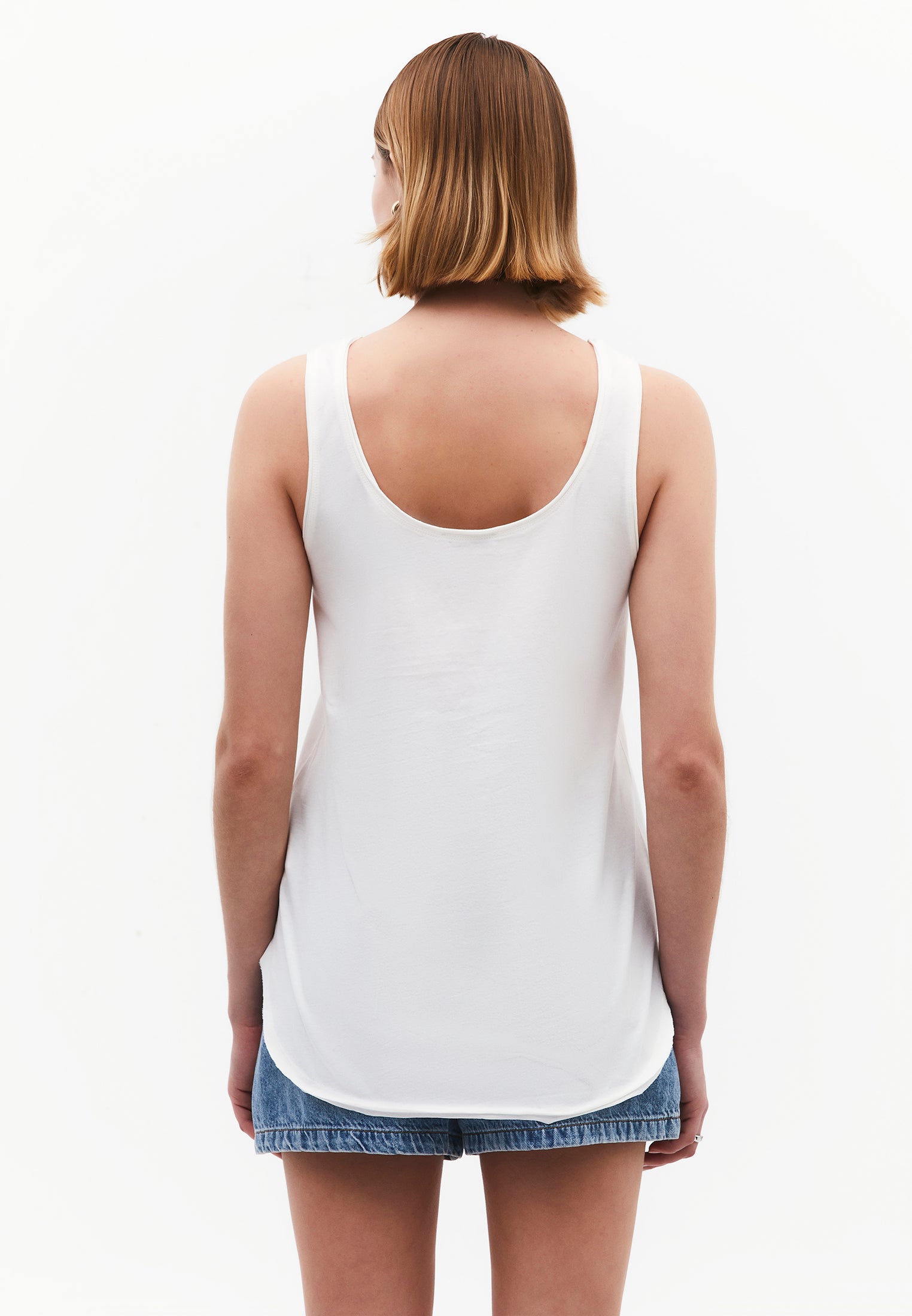 U Neck Loose Fit Tank - CLOUD DANCER