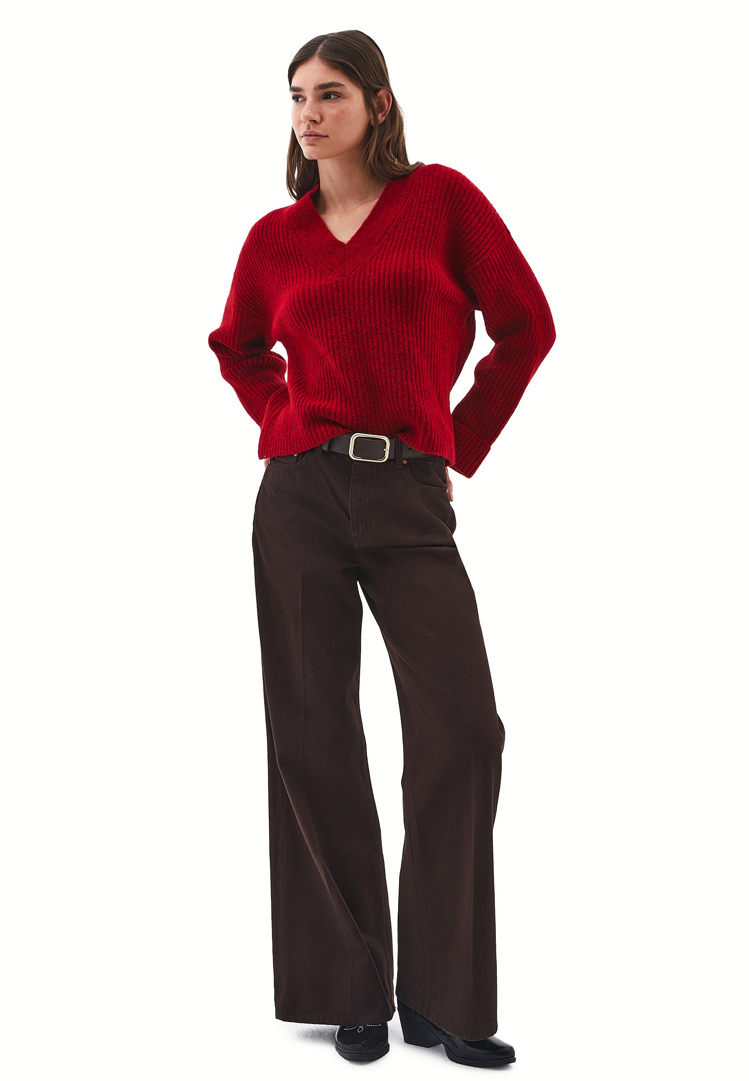 V NECK KNIT SWEATER - EMBOLDENED