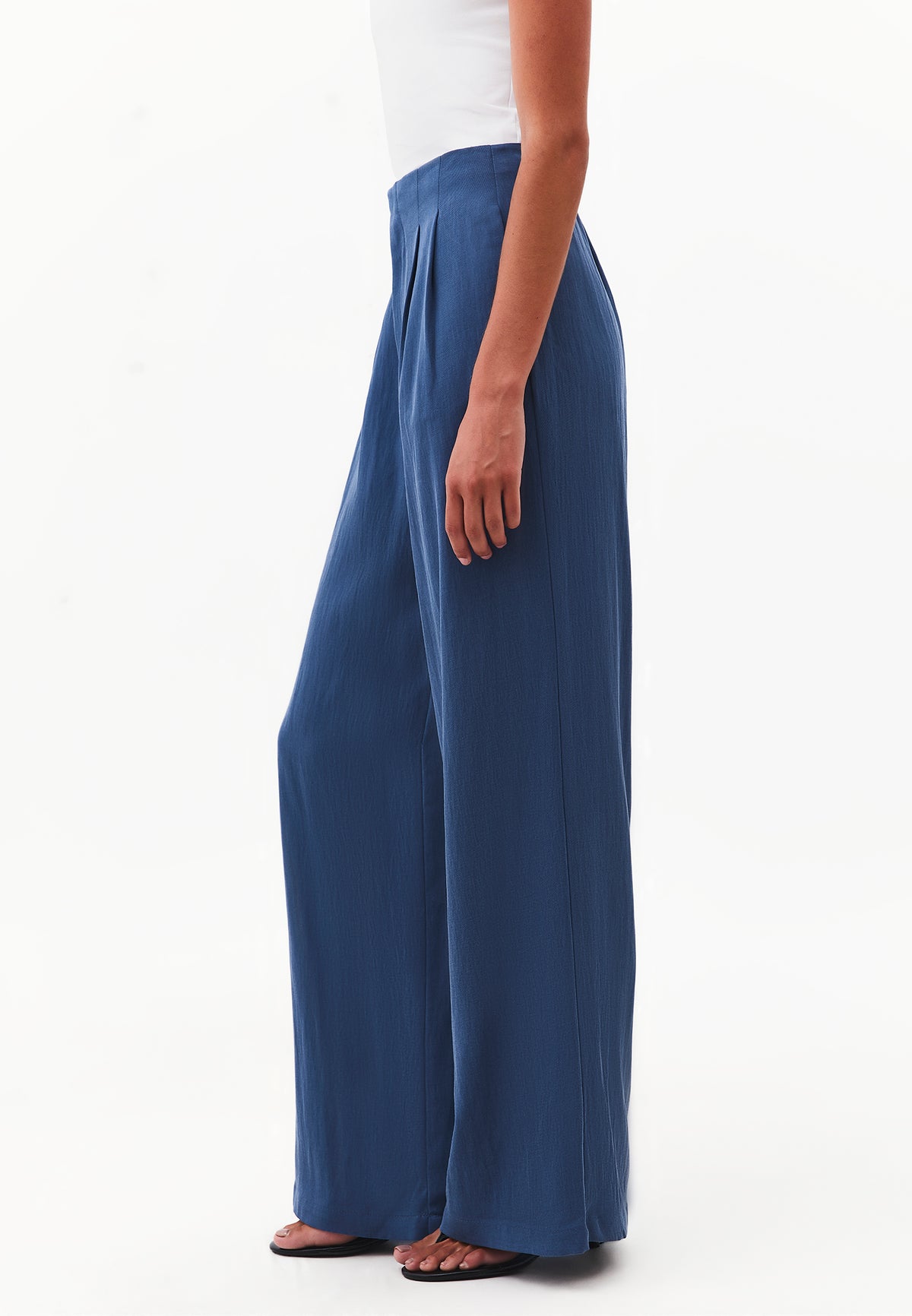 Pleated Ultra High Waist Wide Leg Pants - ENSIGN BLUE