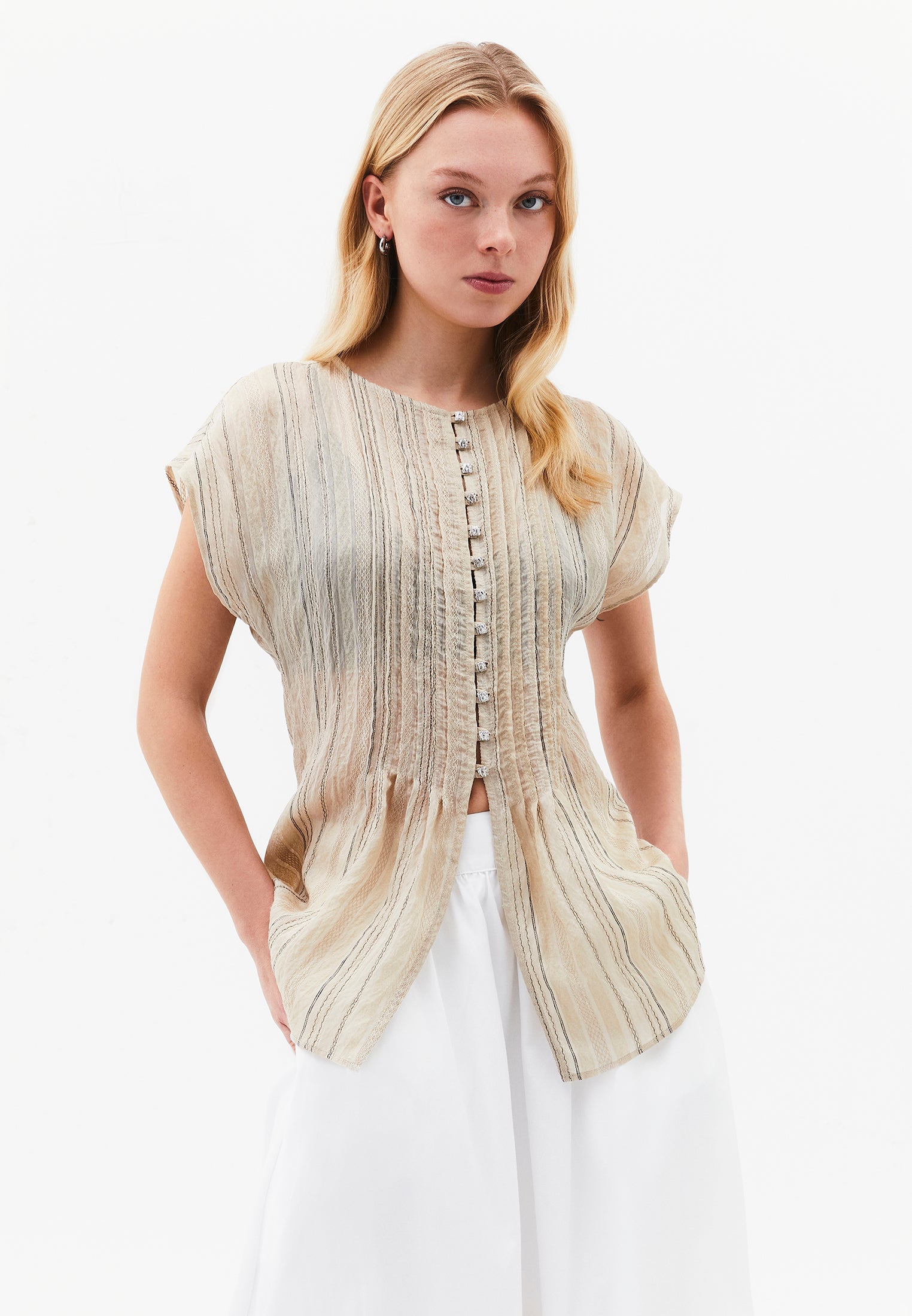 Embroidered Crew Neck Tunic Blouse - FEATHER GRAY