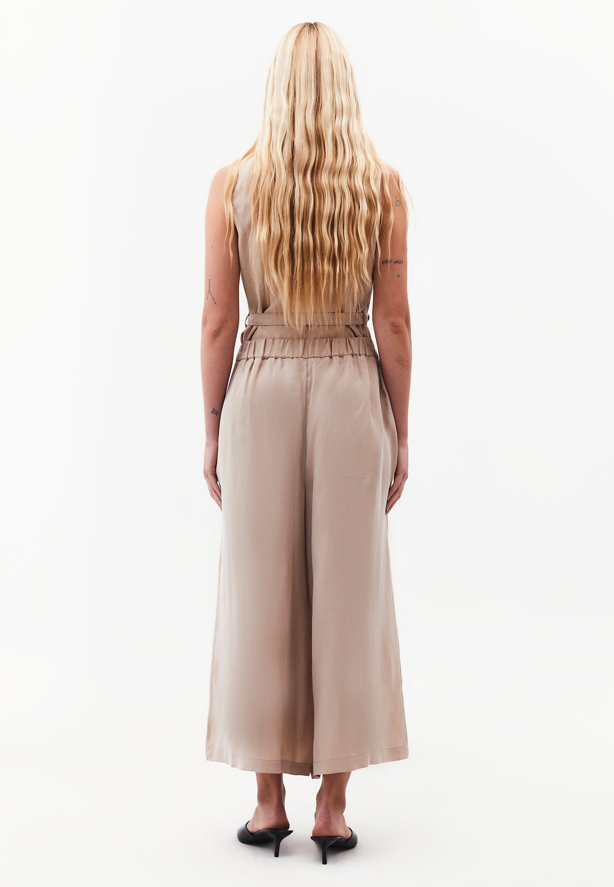 Wide Leg High Waist Trousers with Pleat Details - FEATHER GRAY