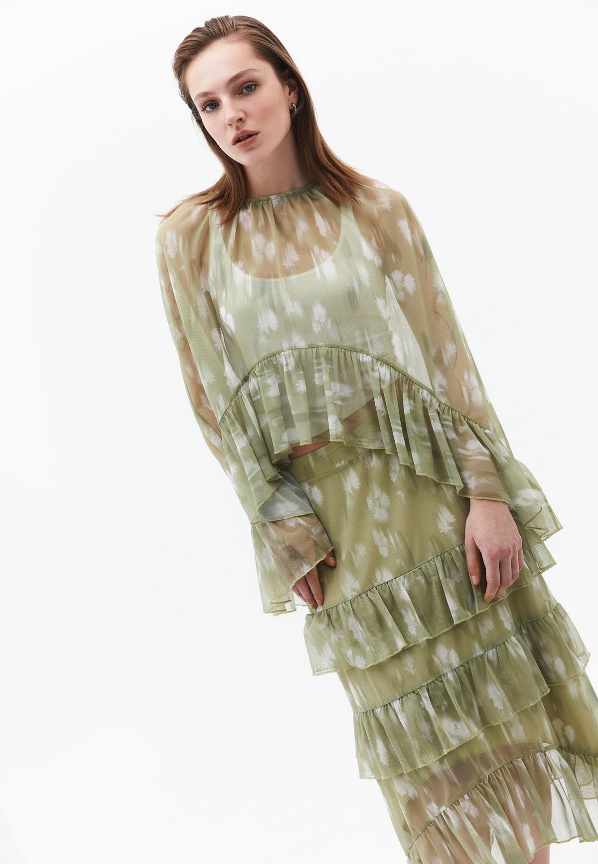 Kimono With Ruffle Details And Bateau Neck - FLOWER COMB