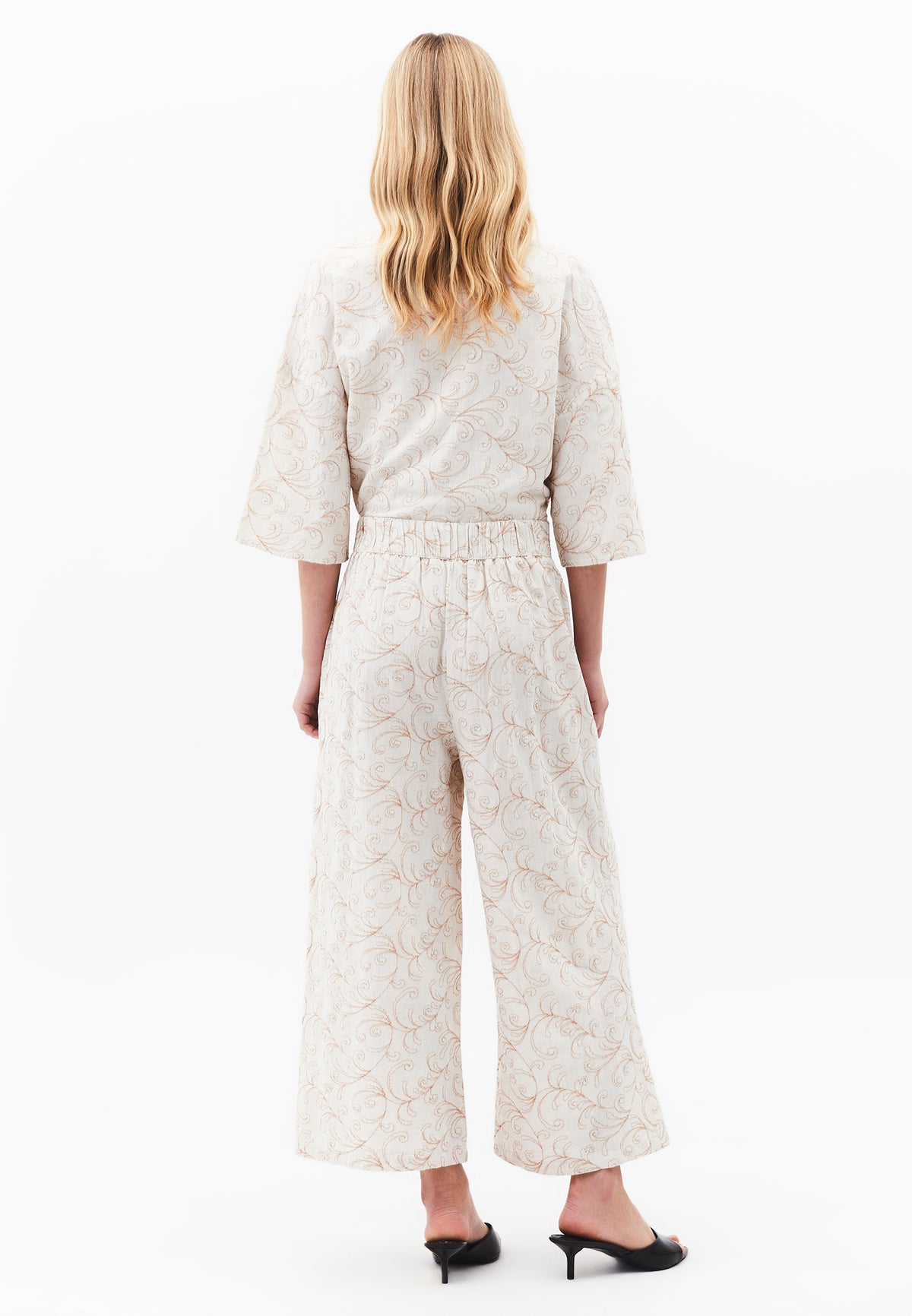 Capri Embroidered Cropped Culotte Trousers - FLOWER COMB