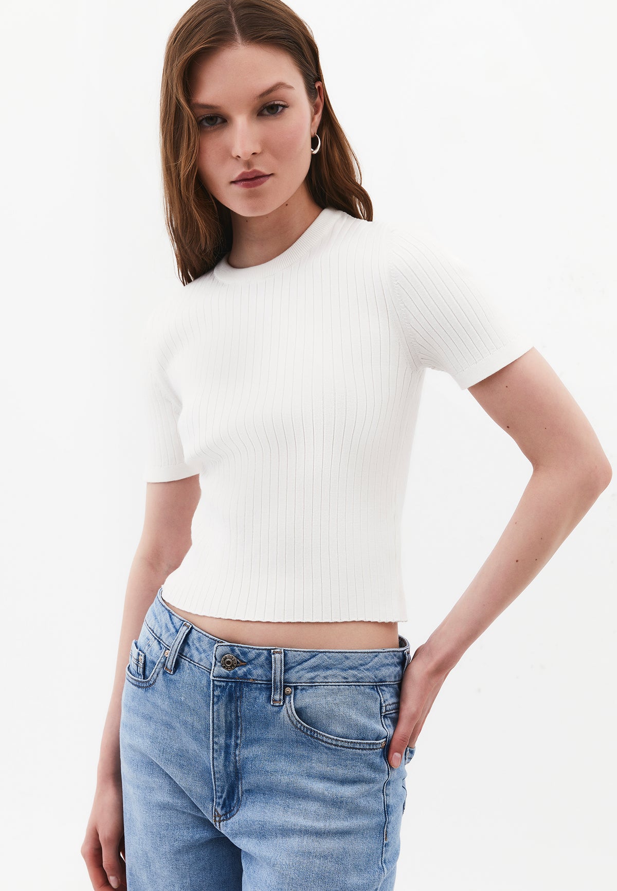 Ribbed Crew Neck Short Sleeve Sweater - ICE MILK