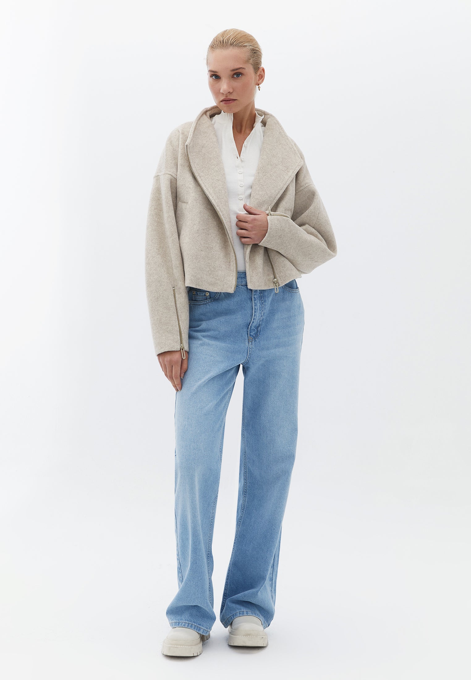 High neck button detailed t-shirt - ICE MILK