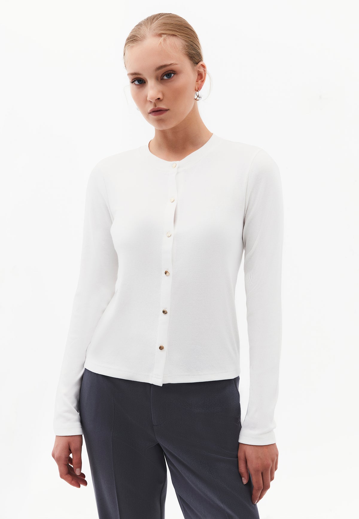 Buttoned Crew Neck Cardigan - ICE MILK