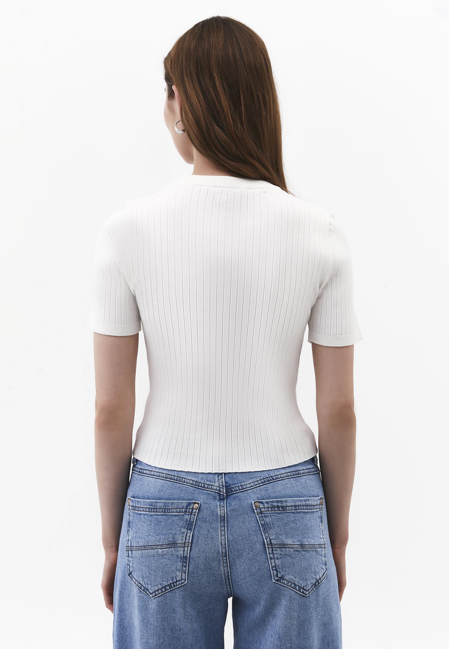 Ribbed Crew Neck Short Sleeve Sweater - ICE MILK