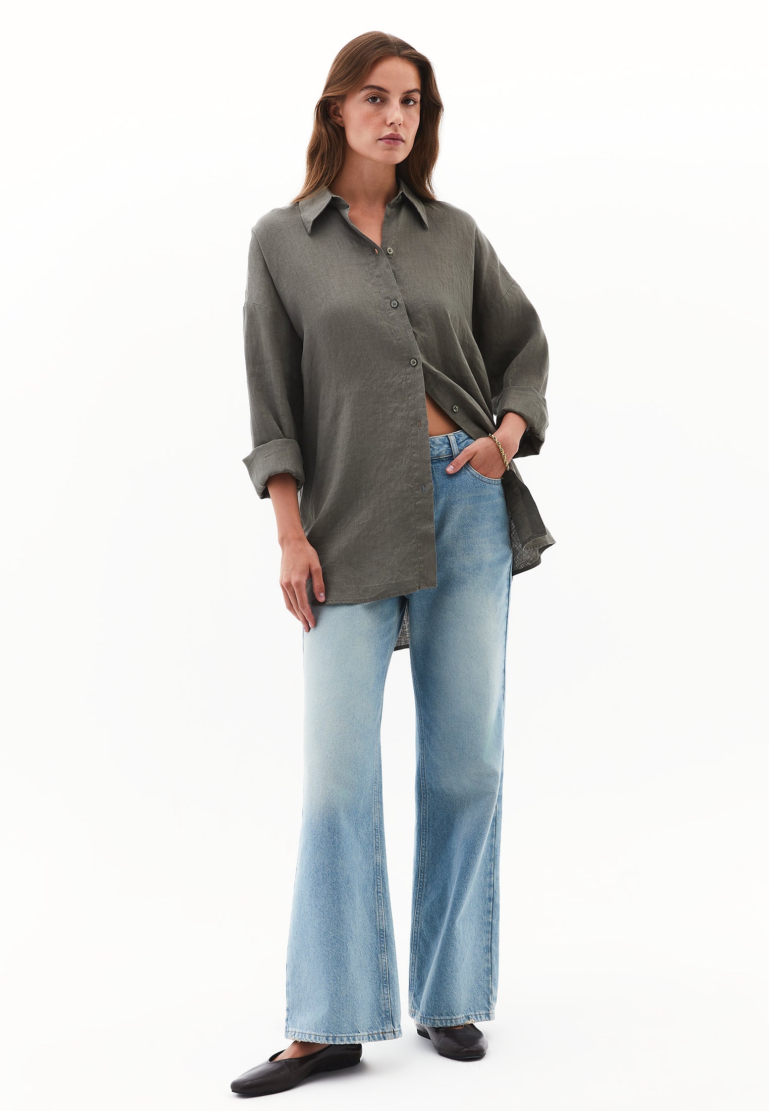 Large mold button linen shirt - MULLED BASIL