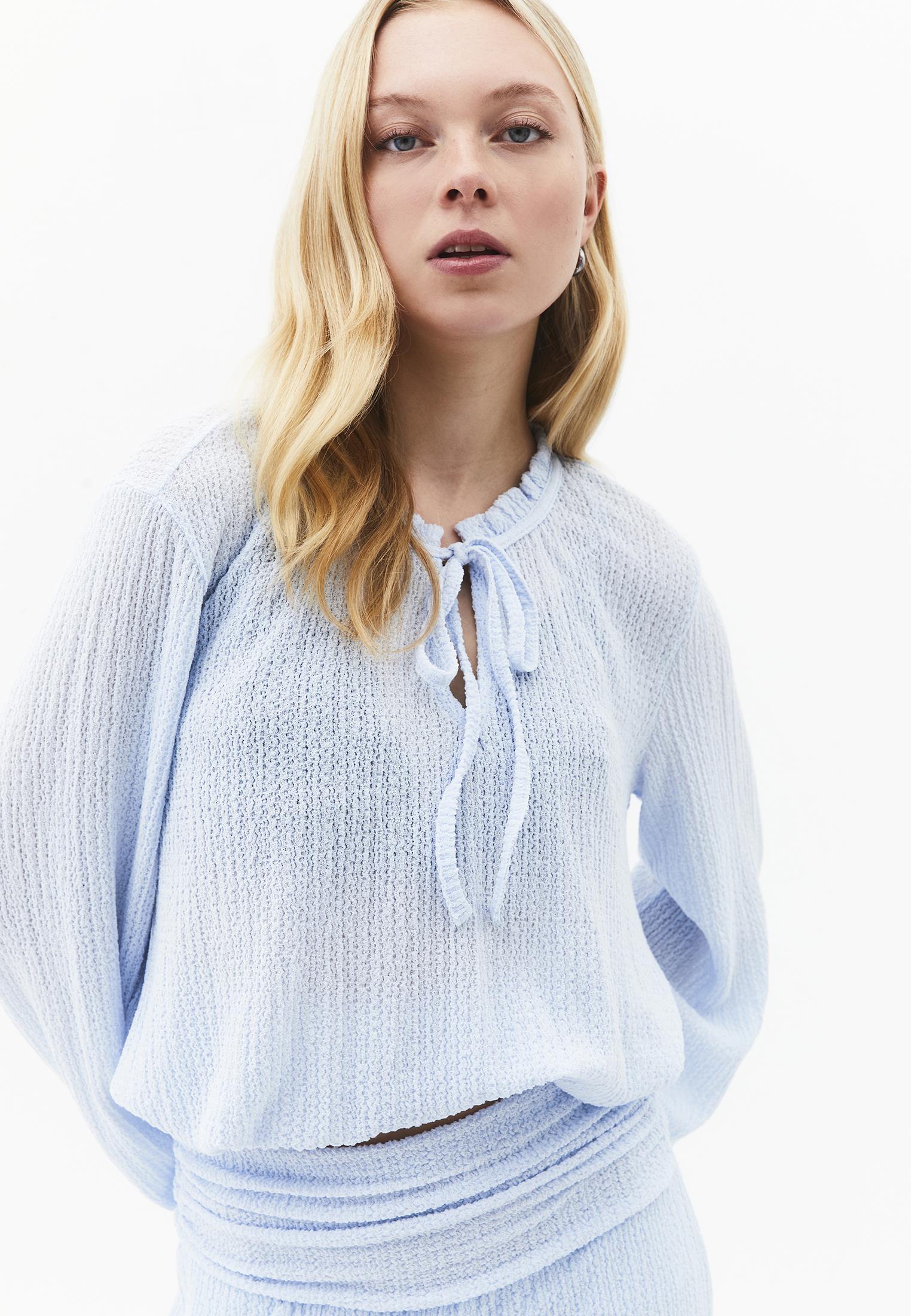 V Neck Balloon Form Blouse - NANTUCKET BREEZE