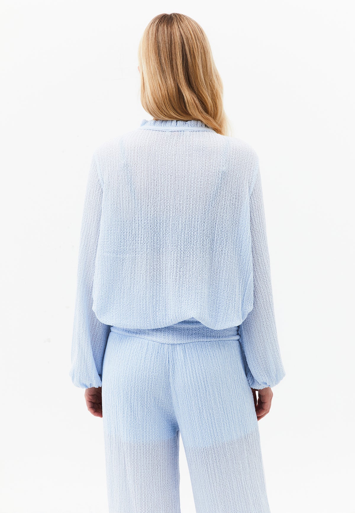 V Neck Balloon Form Blouse - NANTUCKET BREEZE