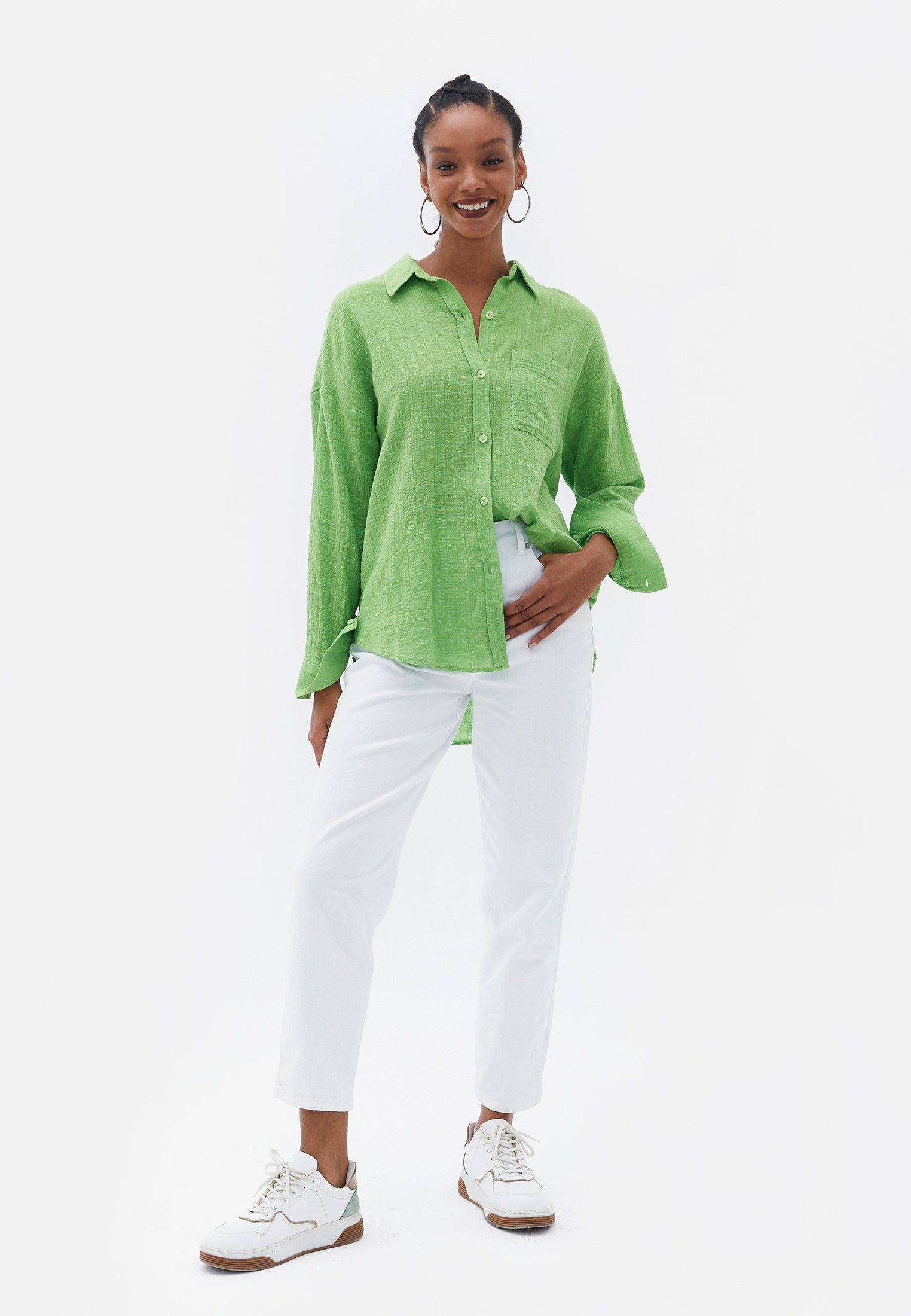 قميص بتفاصيل جيوب - أخضر ببغائي