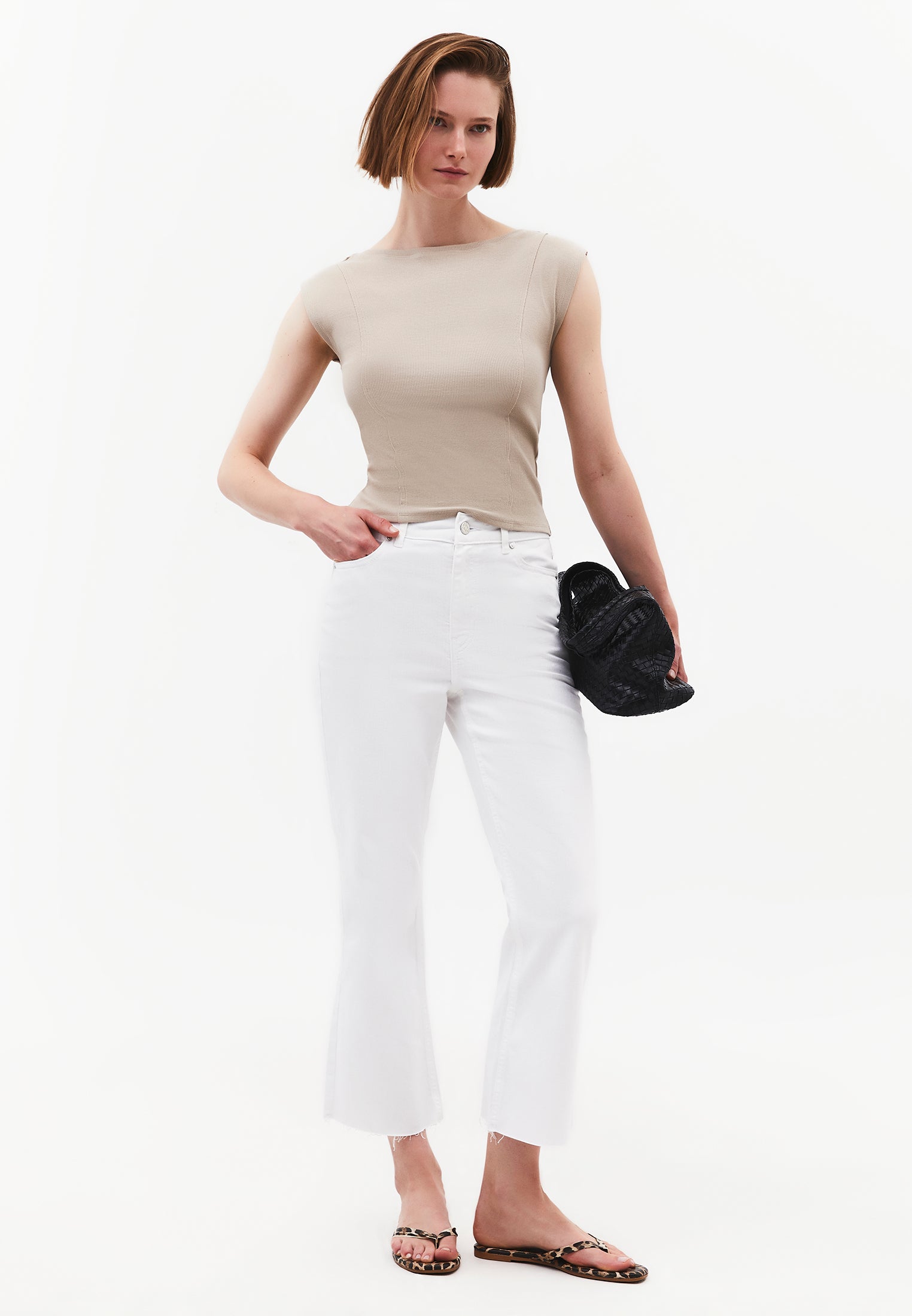 Boat Neck Sleeveless T-Shirt - PLAZA TAUPE