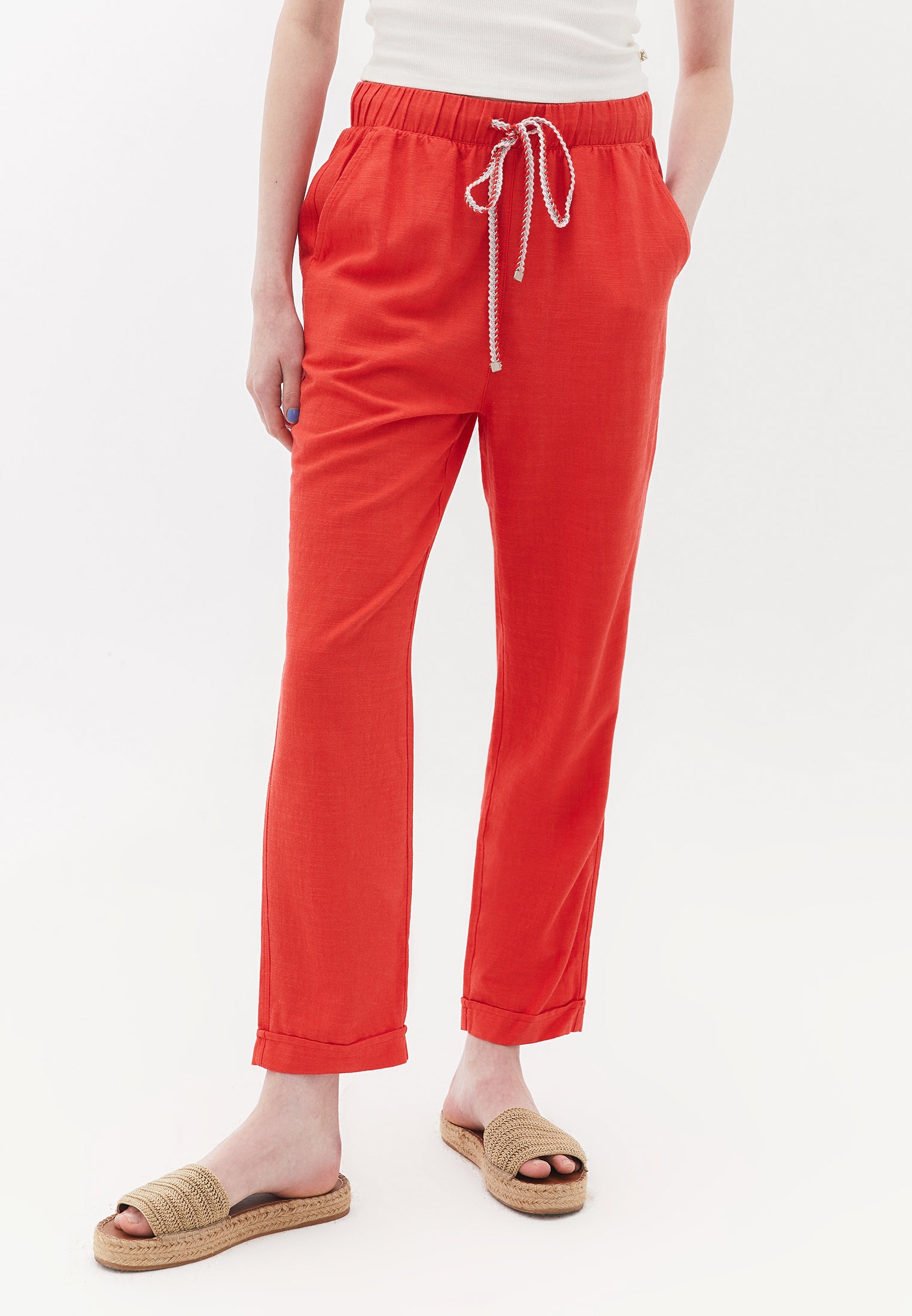Carrot cut trousers - POINSETTIA