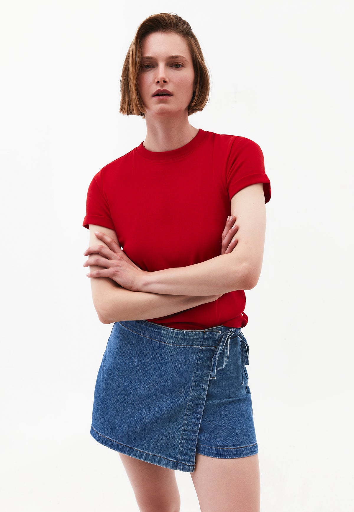 Women's Crew Neck Short Sleeve T-Shirt - Red
