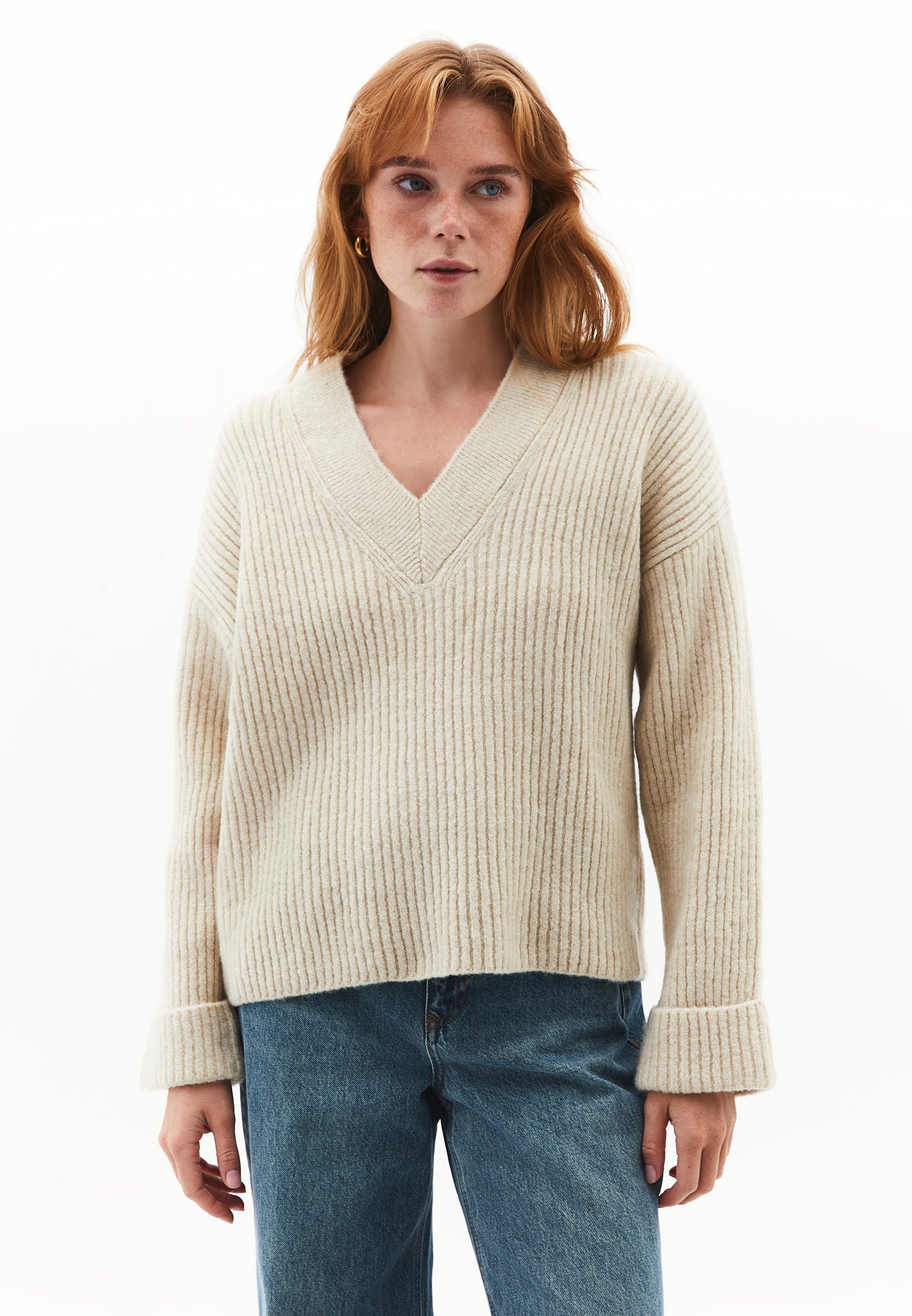 V NECK KNIT SWEATER - SILVER BIRCH
