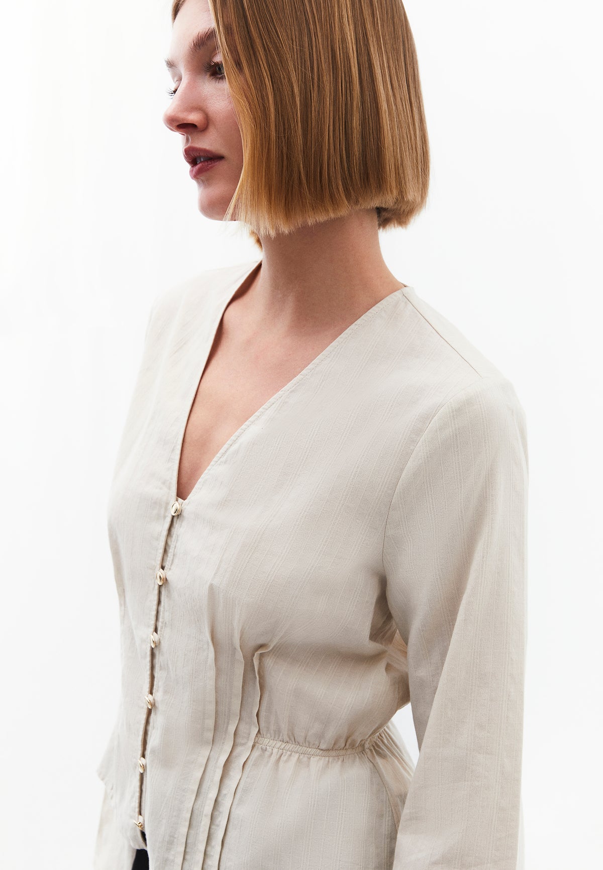 Slim Fit Blouse With Mandarin Collar And Long Sleeves - Cream