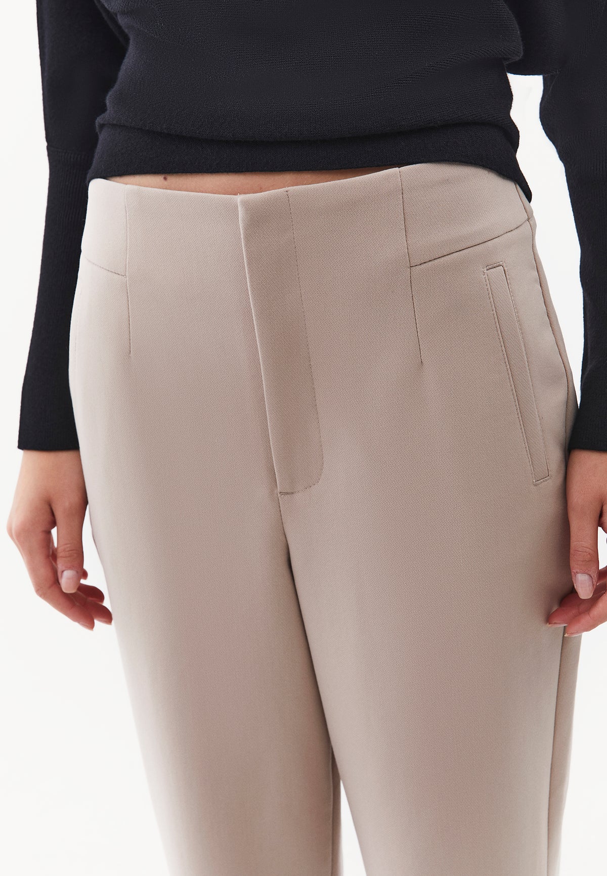 Ultra High Waist Carrot Cut Pants with Pocket Detail - Beige