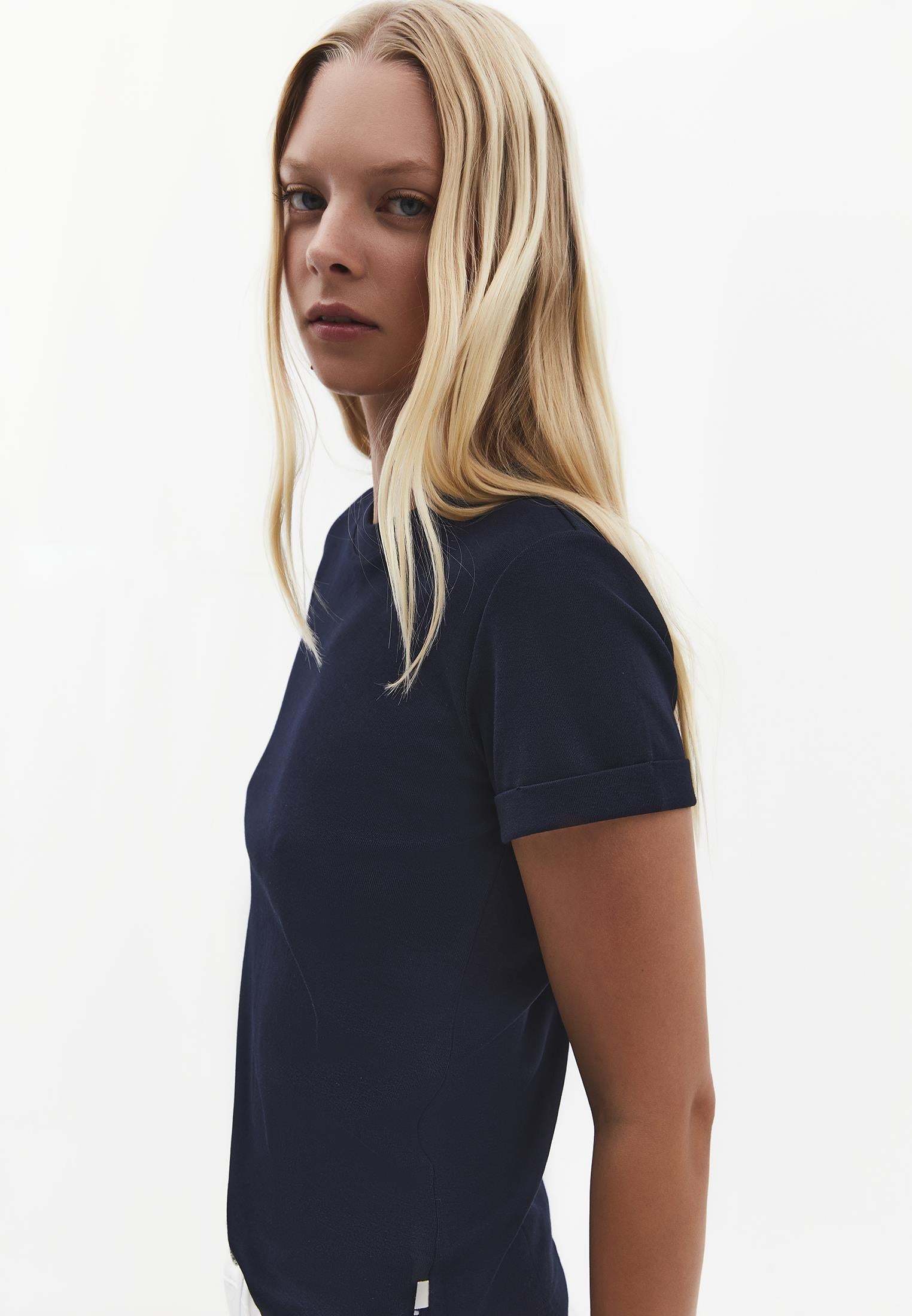 Women's Crew Neck Short Sleeve T-Shirt - SKY CAPTAIN