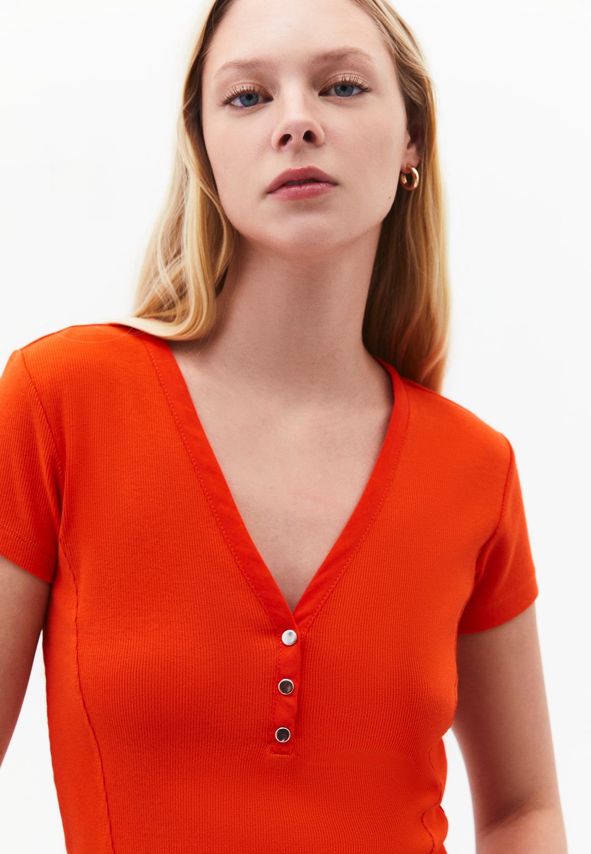 V Neck Slim Fit T-Shirt - SPICY ORANGE