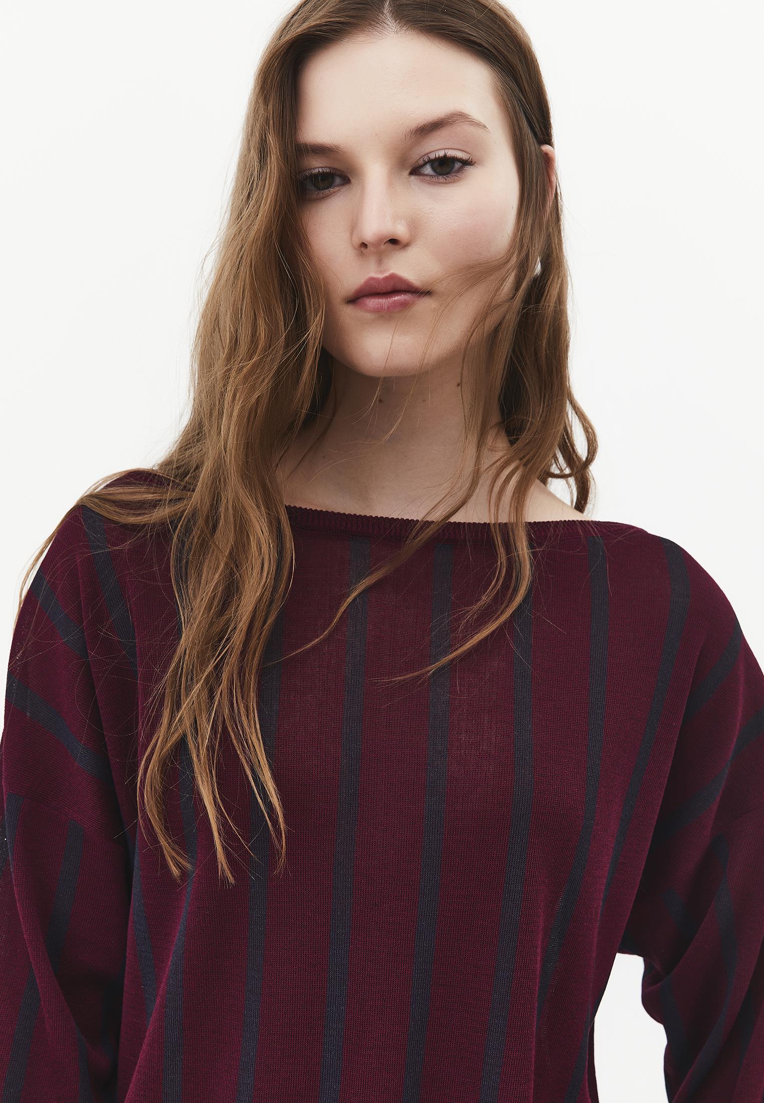 Striped Boat Neck Knit Sweater - STRIPE COMB