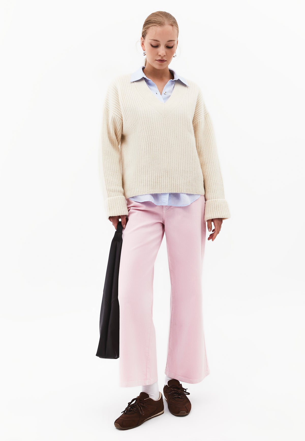 Loose V-Neck Sweater - Cream